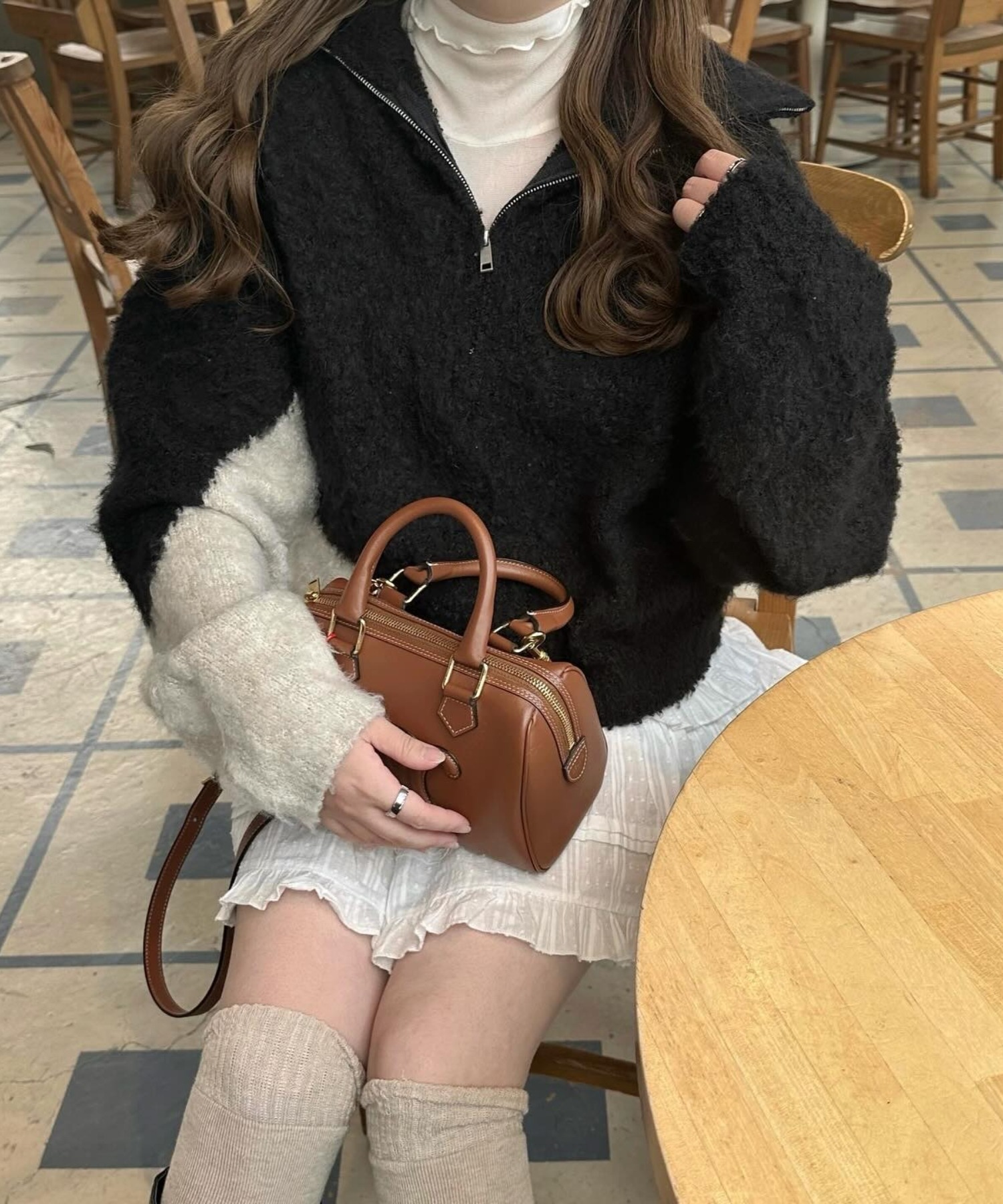model：H158 着用サイズ：FREE