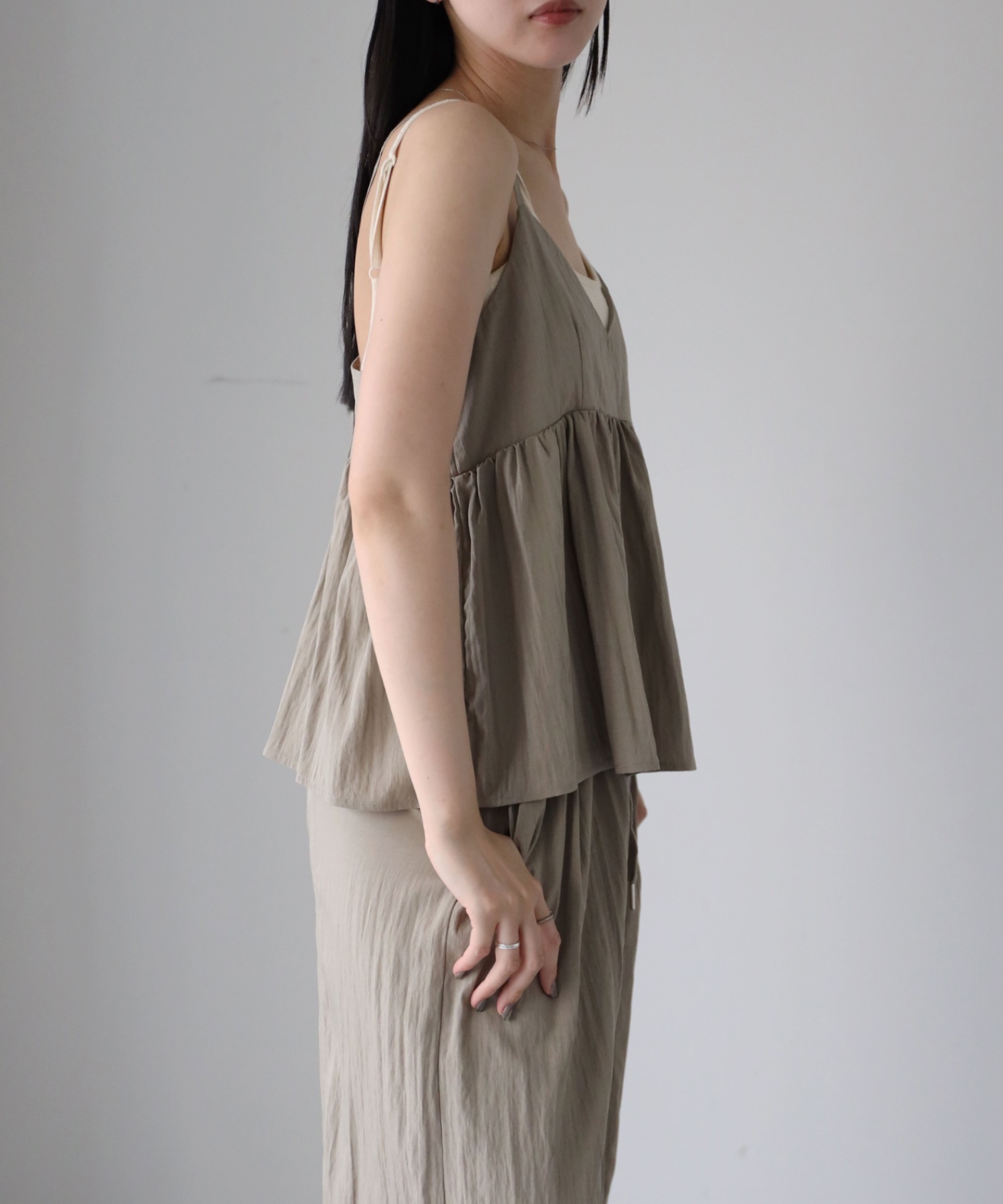 model：164cm. 着用サイズ：FREE