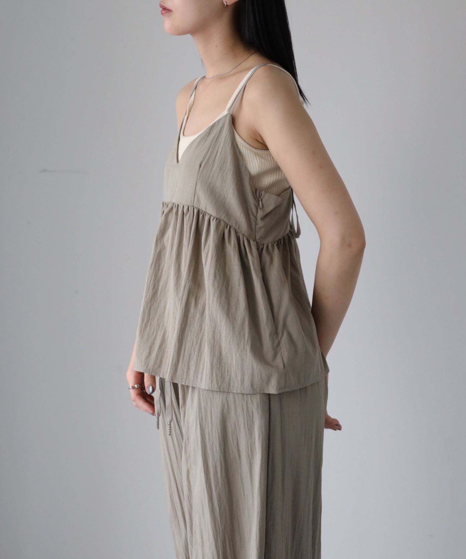 model：164cm. 着用サイズ：FREE