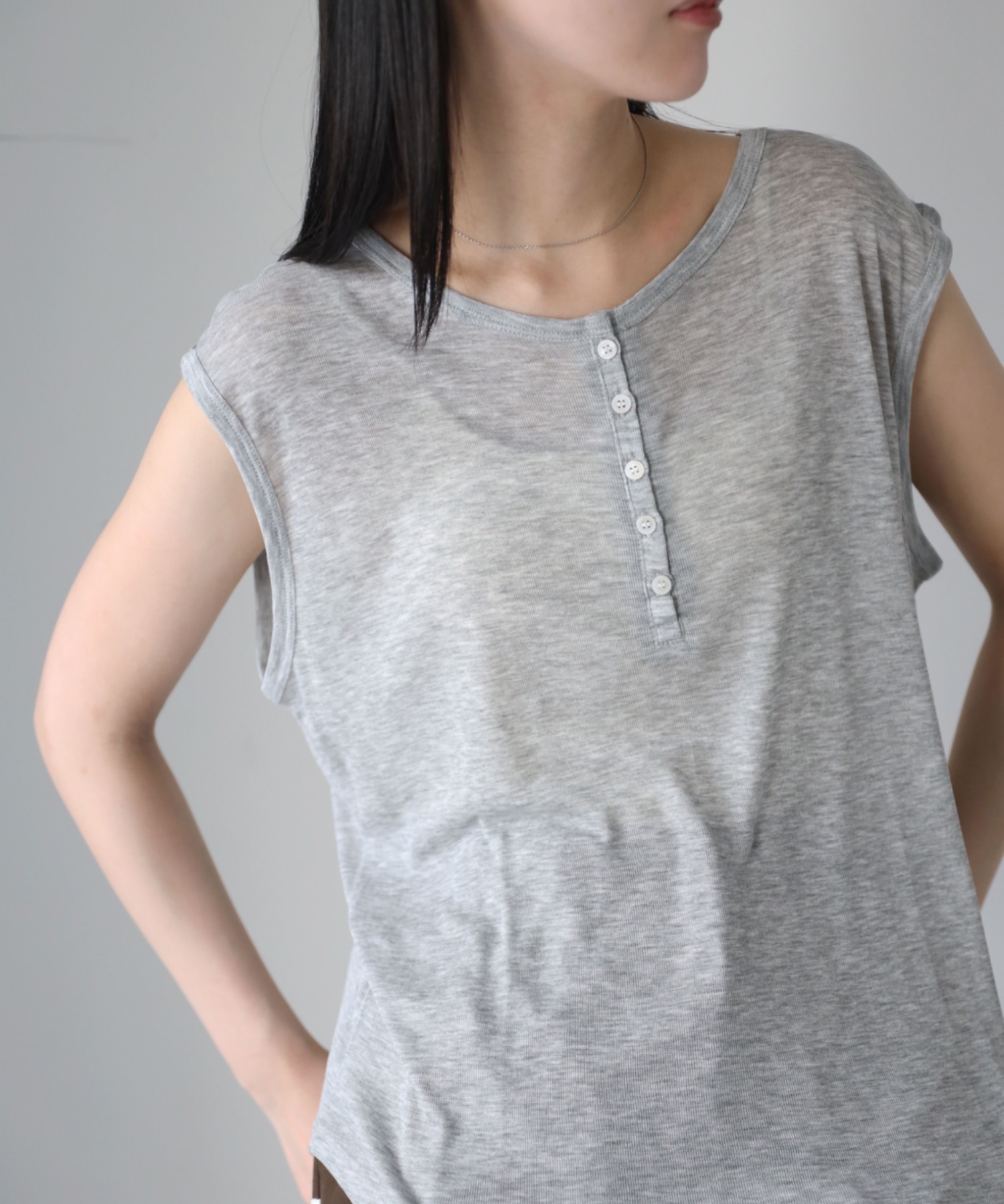 model：164cm. 着用サイズ：FREE