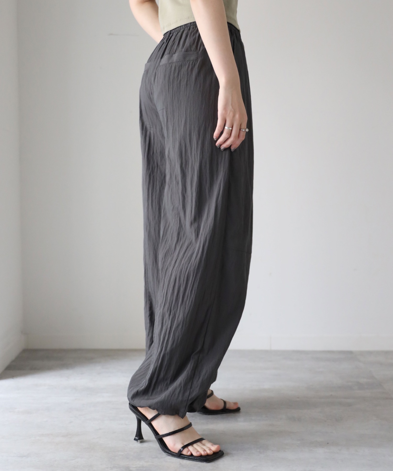 model：164cm.  着用サイズ：FREE