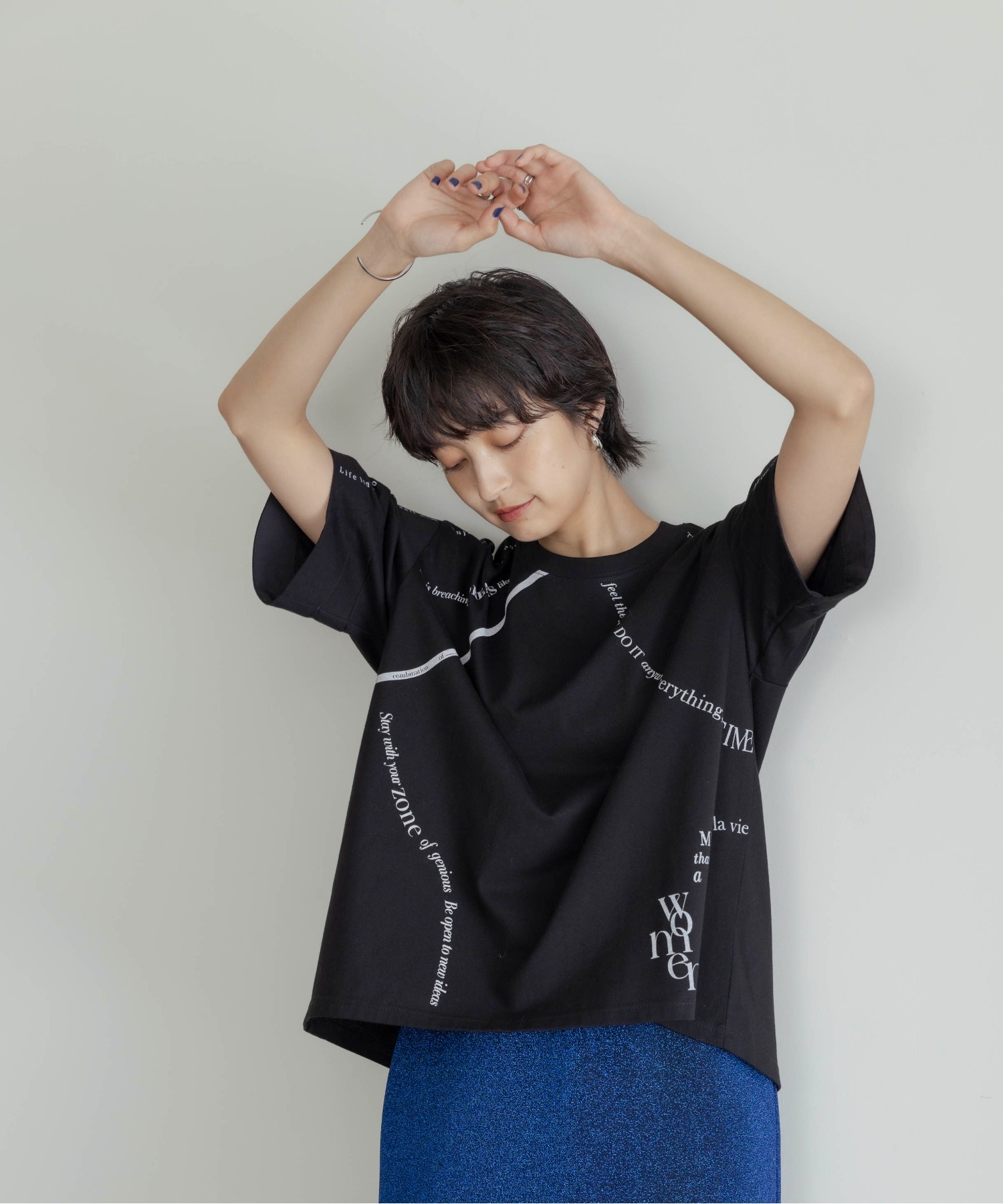 ウェーブロゴプリントタックスリーブTシャツ Eimee Law│Eimee Law  