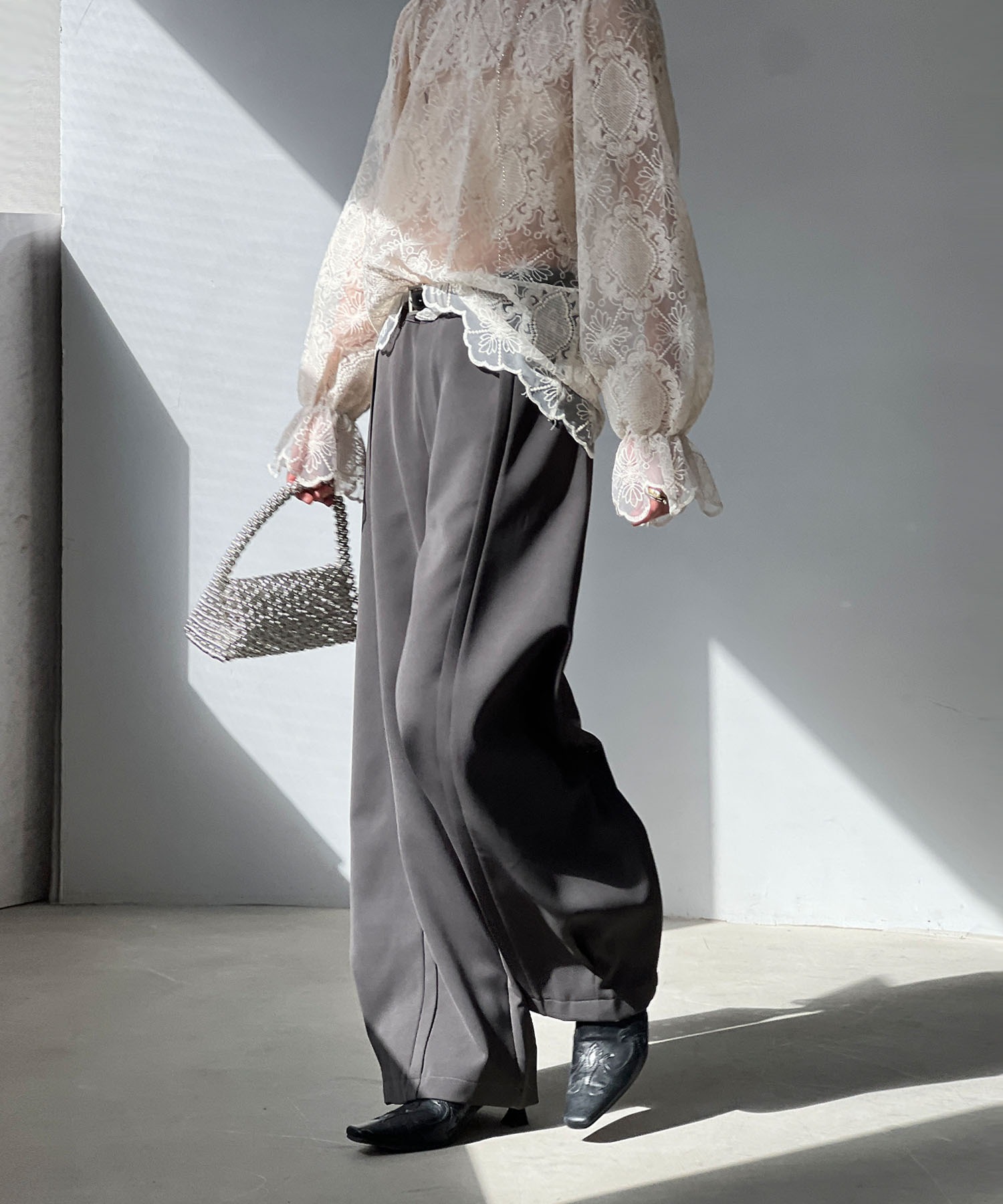 ハイネック キャンディースリーブ レーストップ chw25s042