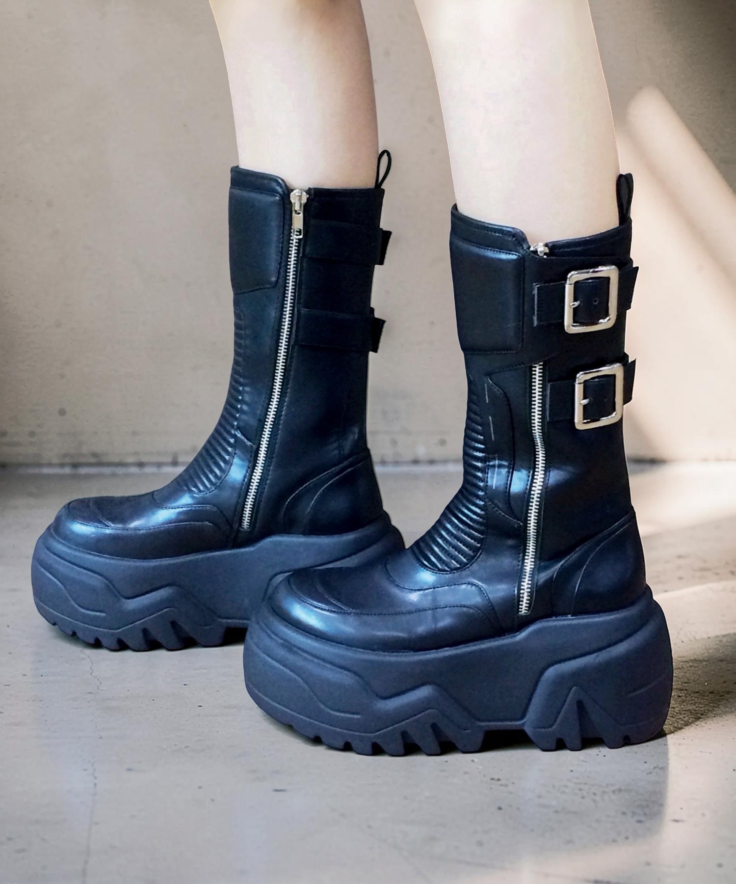 ジップデザイン 厚底ブーツ JUST ABOUT│Jeffrey Campbell OFFICIAL