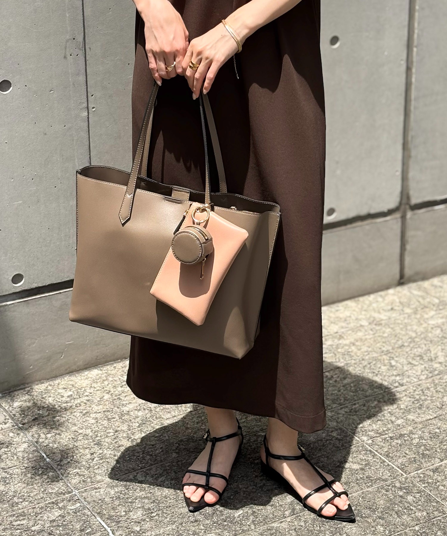 マルチポーチ付きトートバック Emma Taylor│STYLEDOOR スタイルドア