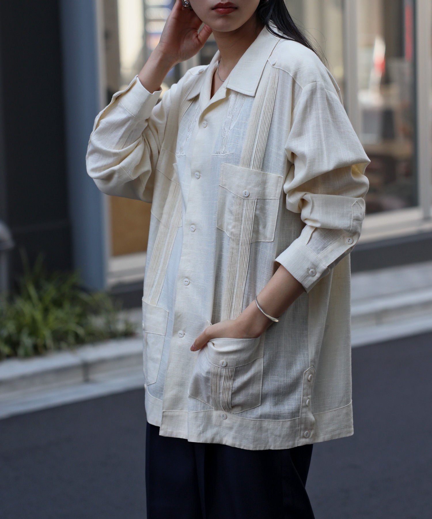 model：H162 着用サイズ：L
