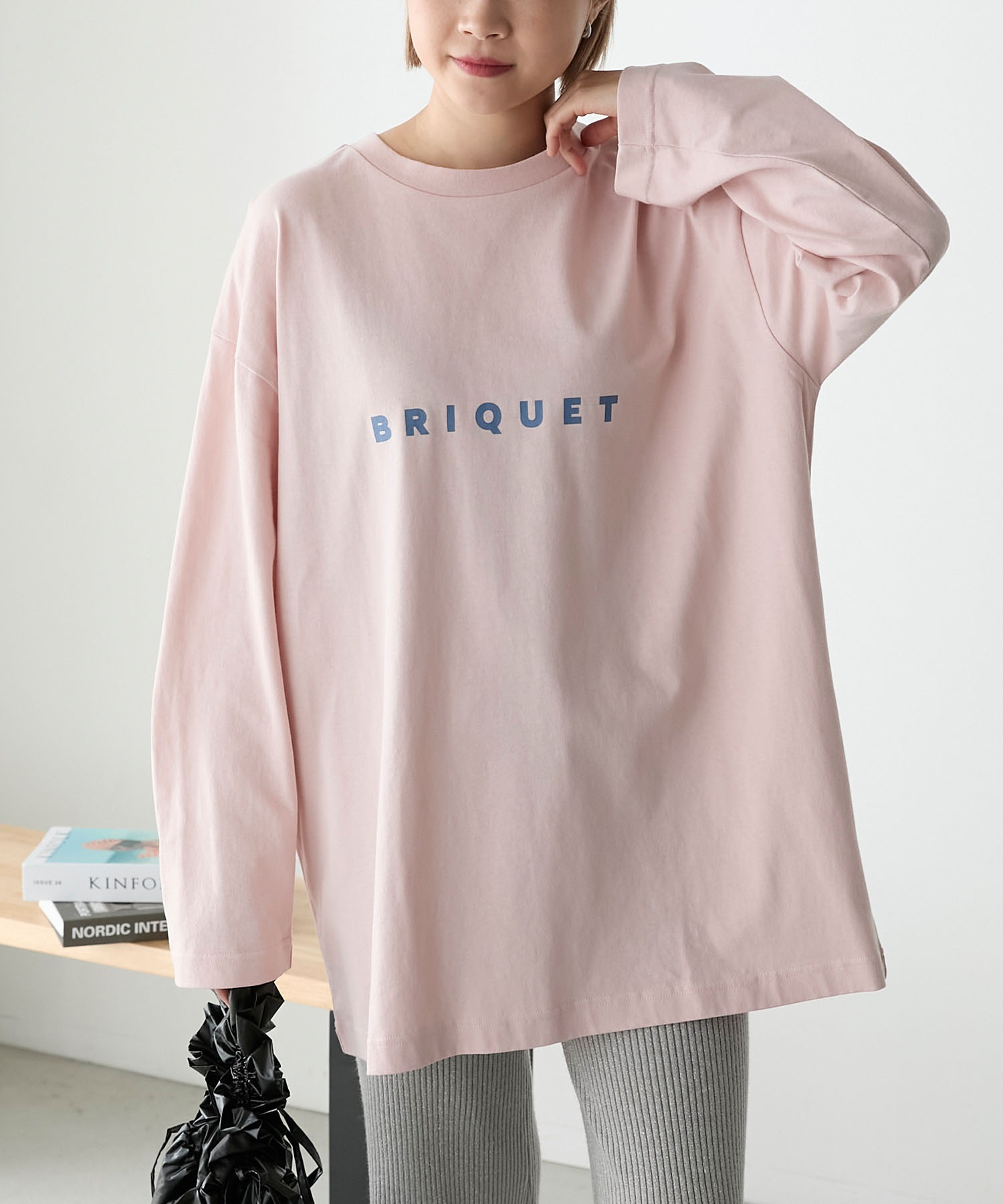 Cure オーバーサイズTシャツ d19db17f7a73d8f279ccf090a57121
