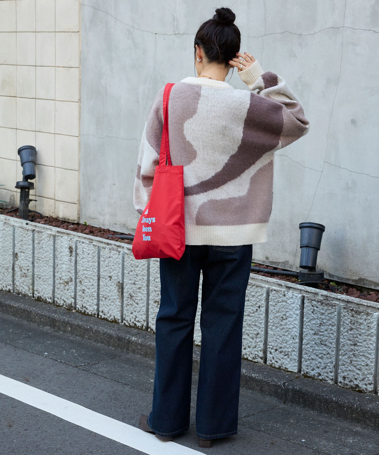 モヘアタッチマーブル柄オーバーサイズクルーネックニット MONO-MART