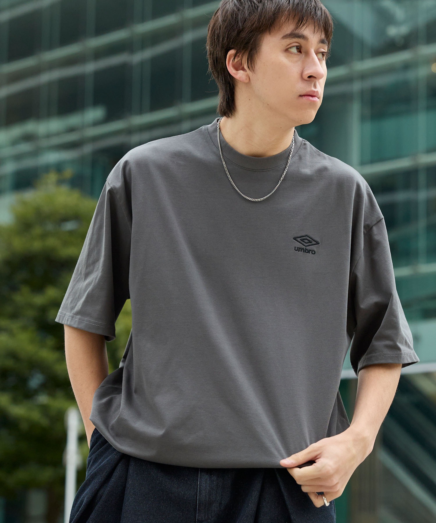 UMBRO/アンブロ 別注 ロゴ刺繍 ドロスト バックプリント半袖Tシャツ