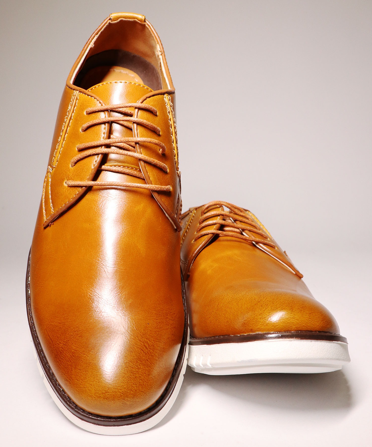 Dedes 70 Offアウトレット スニーカーソール外羽根プレーントゥ