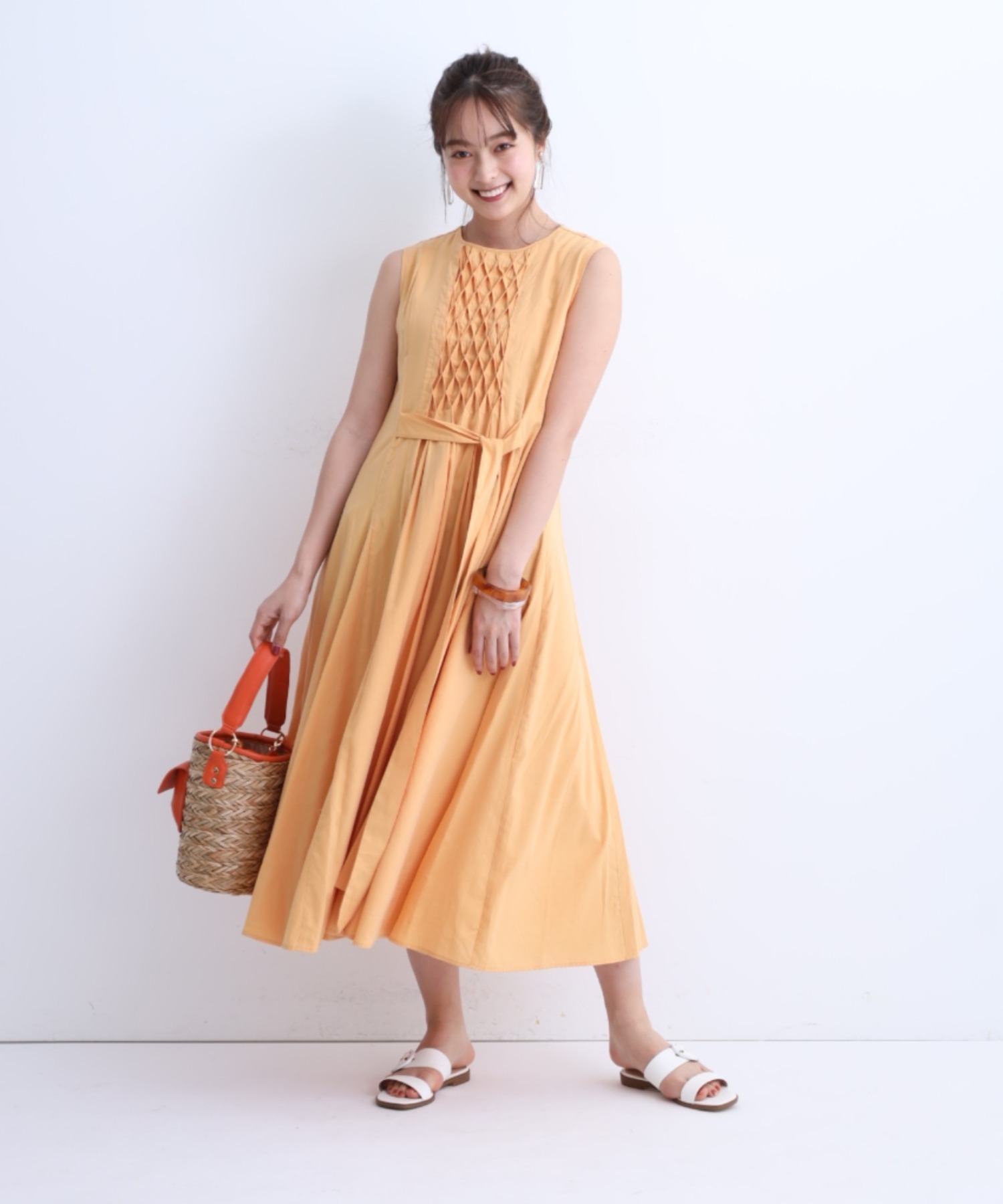 スモッキングワンピース Economlife Com