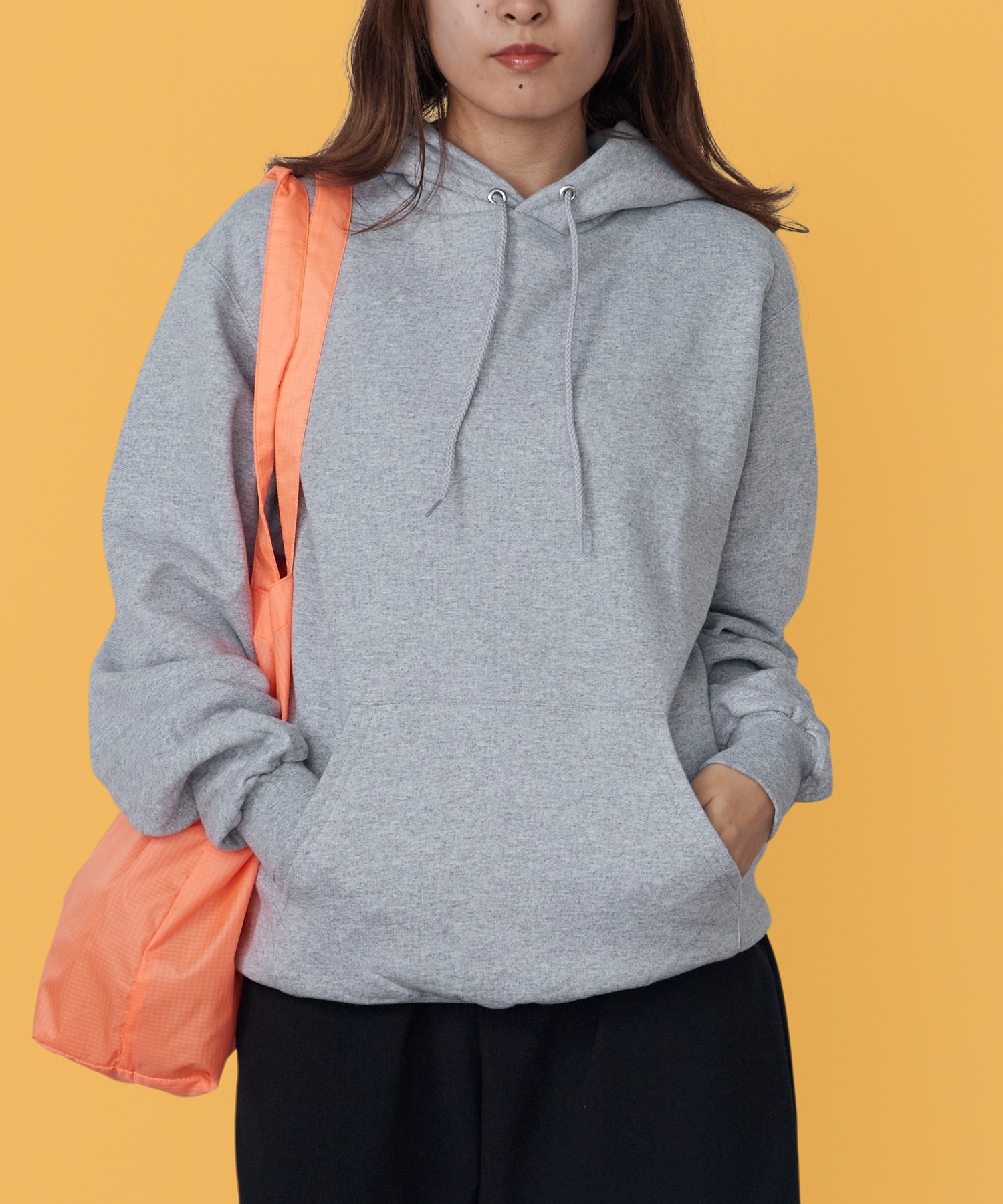 Champion HOODED Oversized Pullover Parka, короткий рукав,刺繍 логотип, летняя коллекция 2026