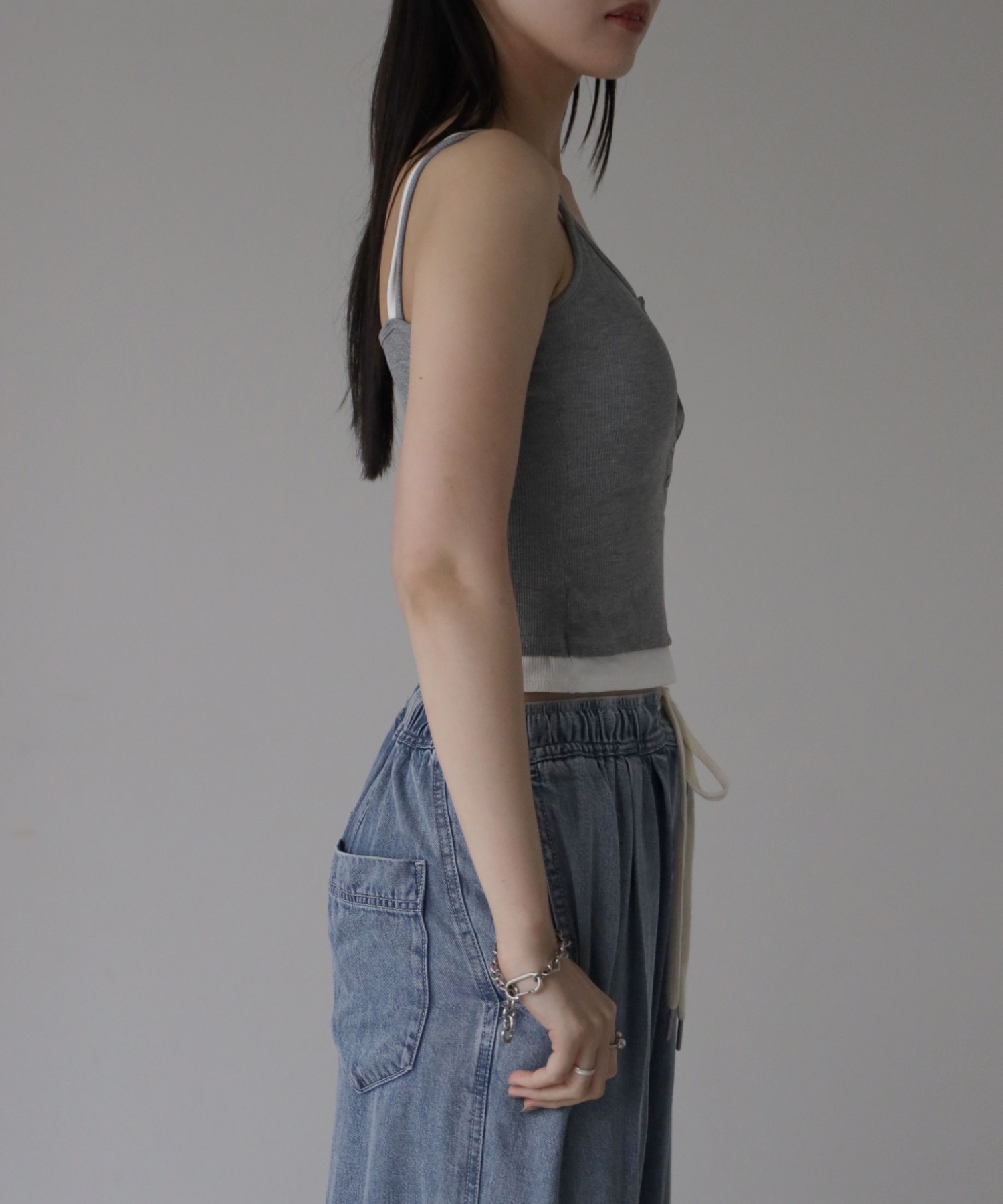 model：164cm. 着用サイズ：FREE