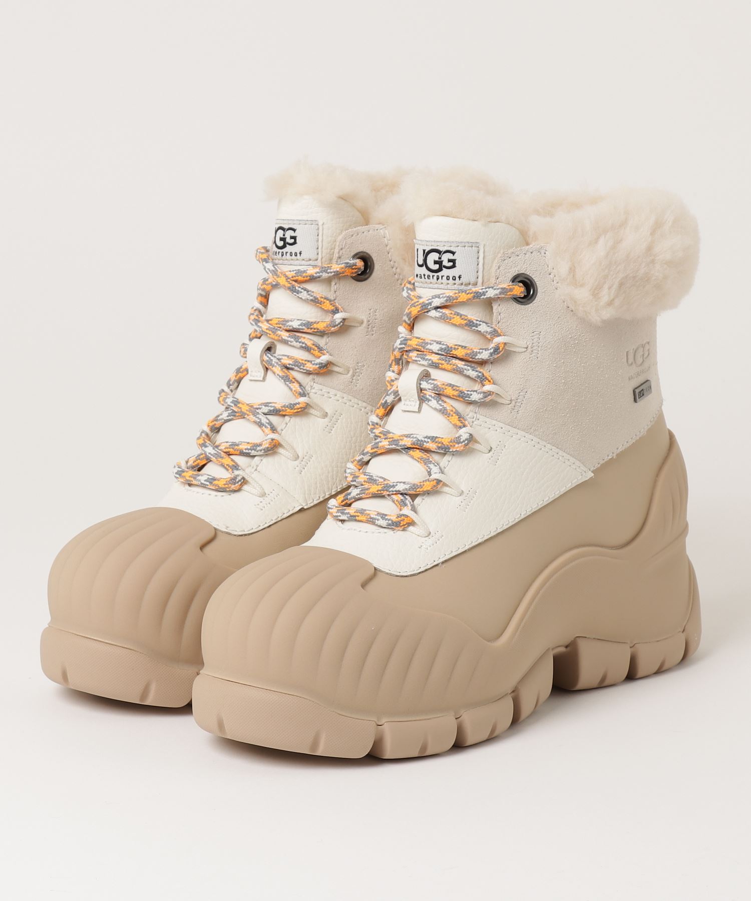 UGG W ADIROAM HIKER アグ アディローム ハイカー24