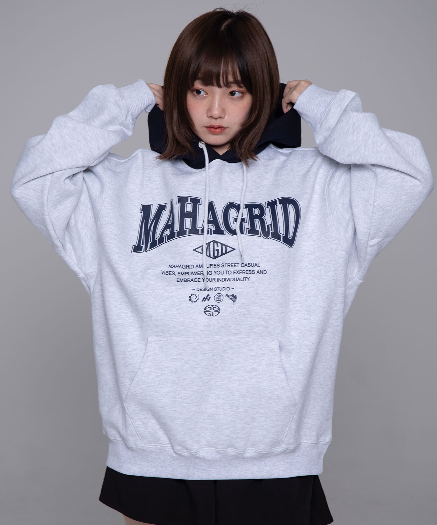mahagrid/マハグリッド』 BASIC COLOR BLOCK HOODIE/ベーシック