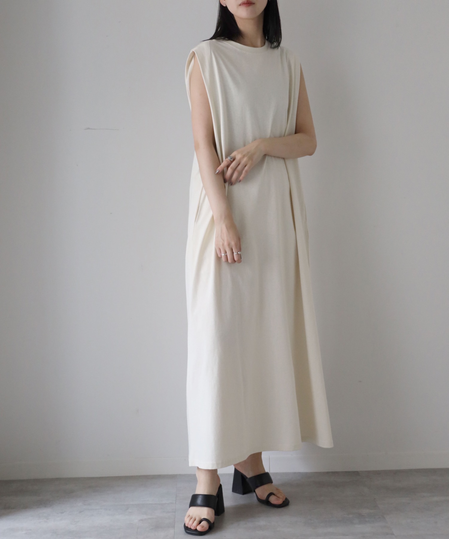 model：164cm. 着用サイズ：FREE