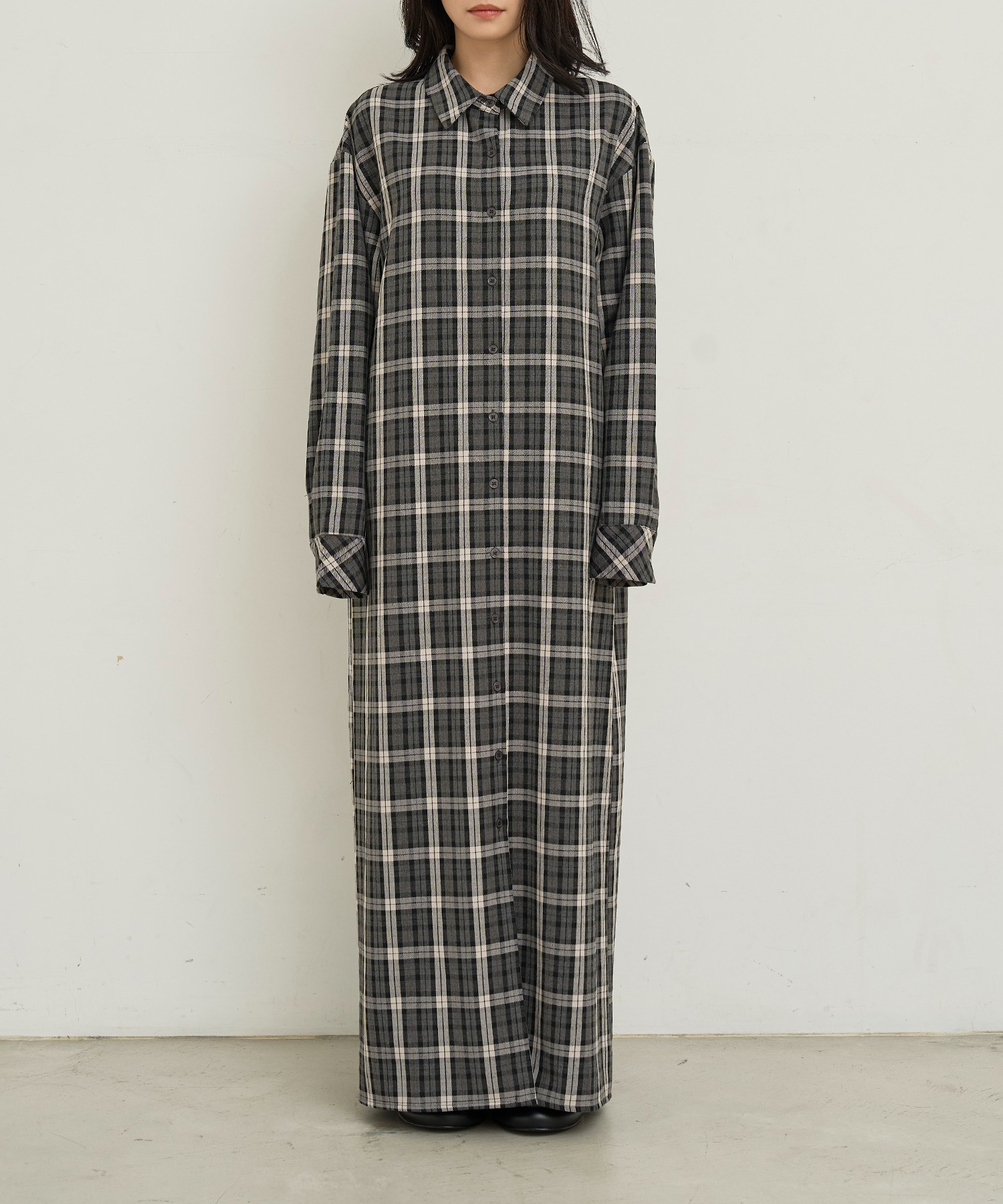model：H162　着用サイズ：F