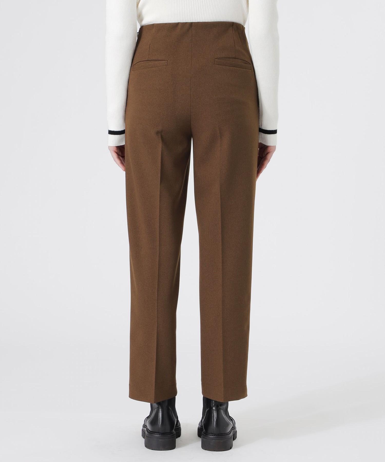 シガレットパンツ