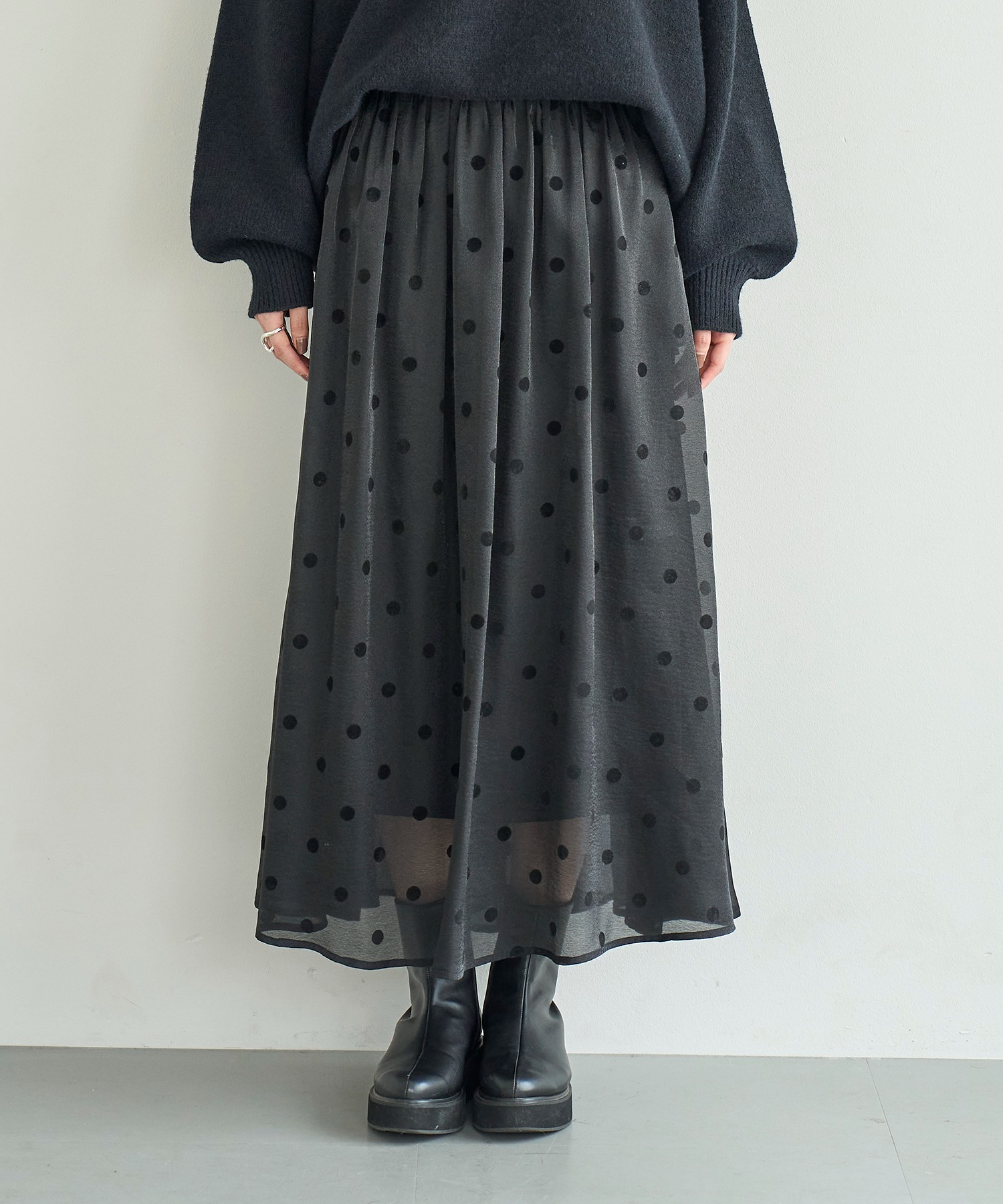 model：H166　着用サイズ：M