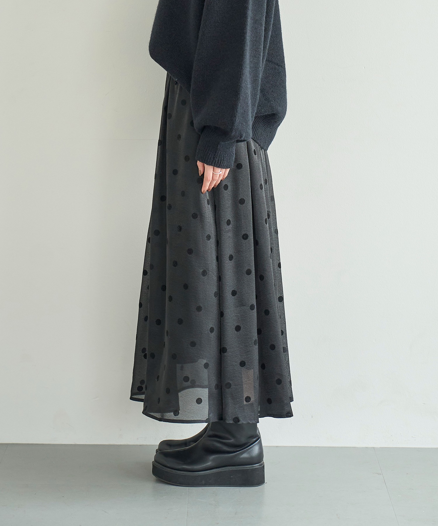 model：H166　着用サイズ：M