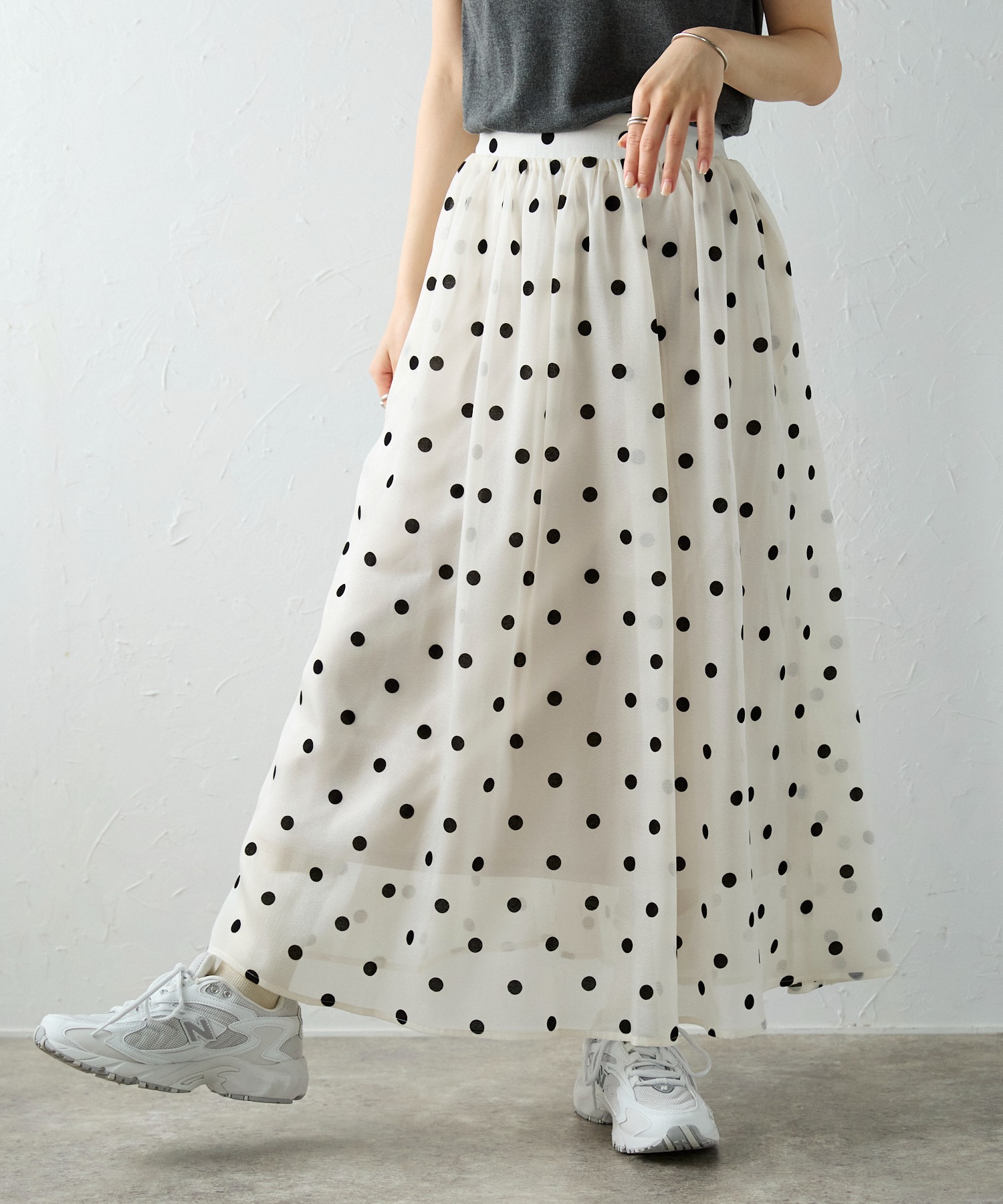 model：H162　着用サイズ：M