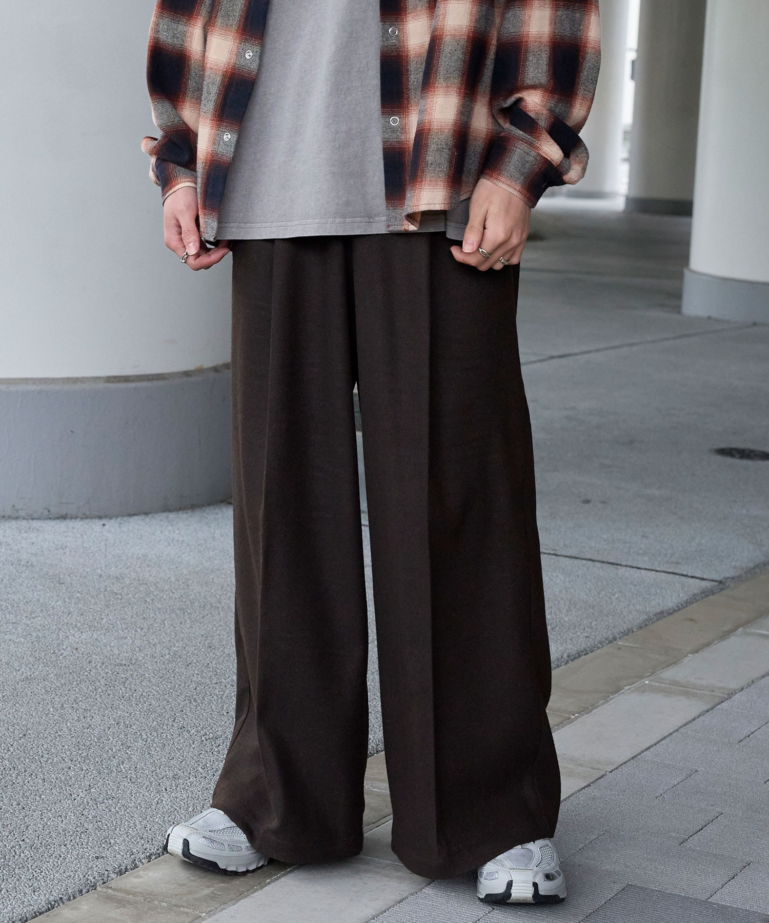 ファンクションテックツイード ワイドストレートスラックスパンツ<UV