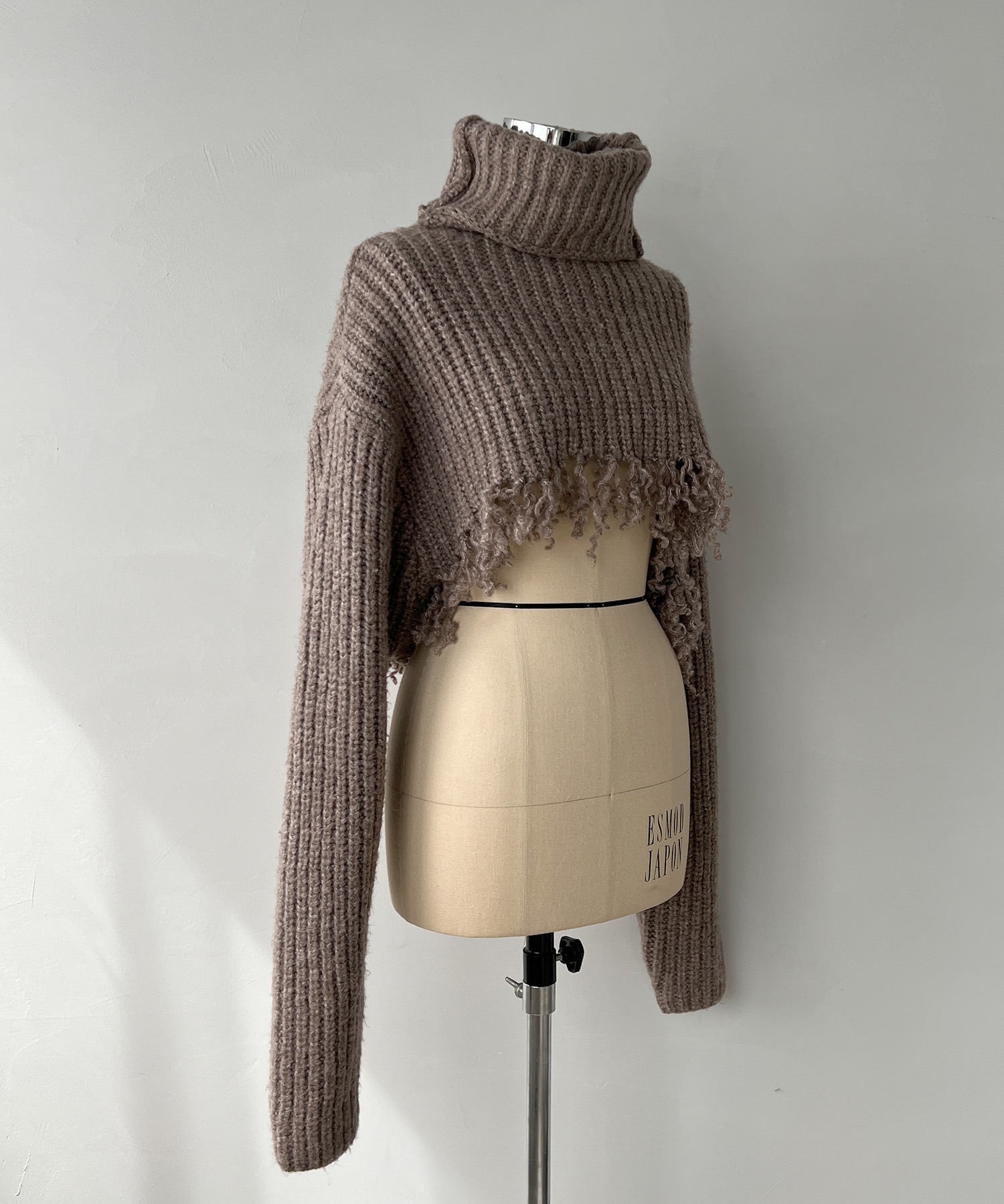 ’日本製’フリンジ ハンドメイドリメイクニット chwj22a10 【Maison chuclla】