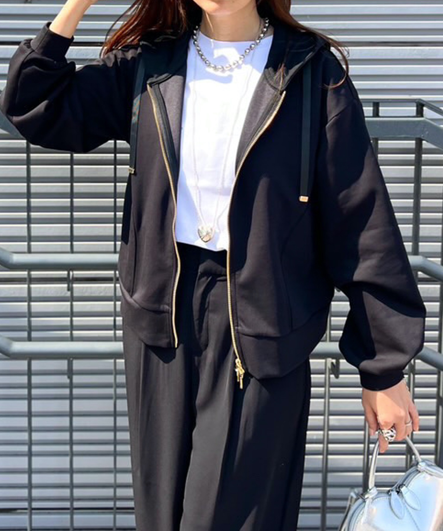 ライトダンボールジップアップパーカー Emma Taylor│STYLEDOOR