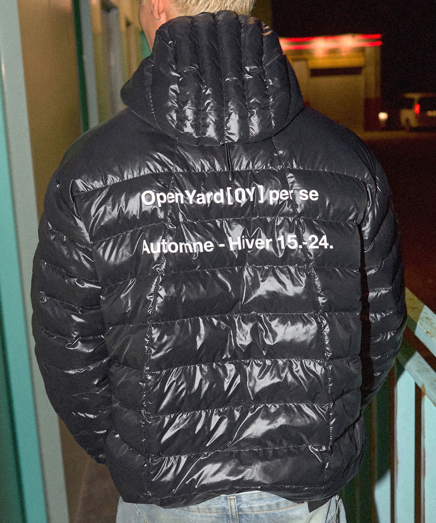 OY/オーワイ』CURVED ZIPPER LIGHTWEIGHT PUFFER JACKET/カーブジップ 