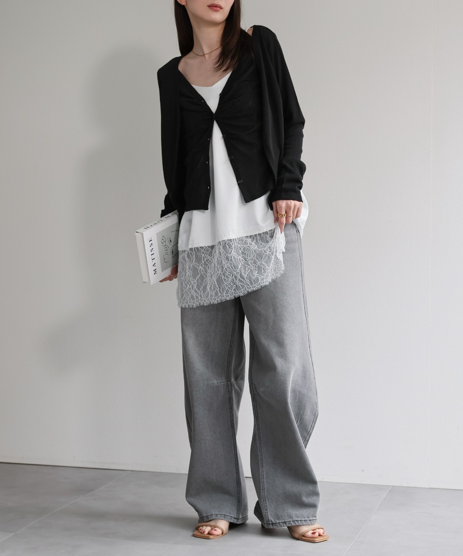 model：162cm 着用サイズ：F