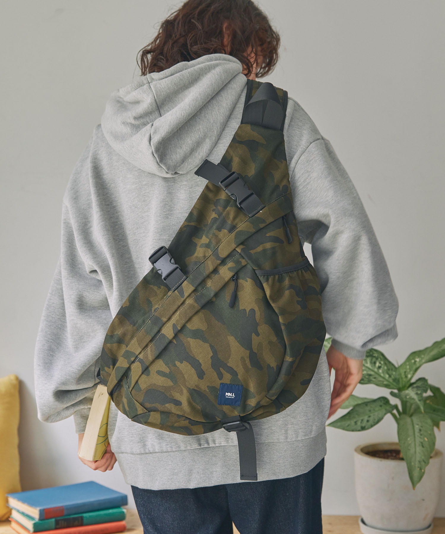 ナイロンワンショルダーボディバッグ MONO-MART LADY'S│MONO