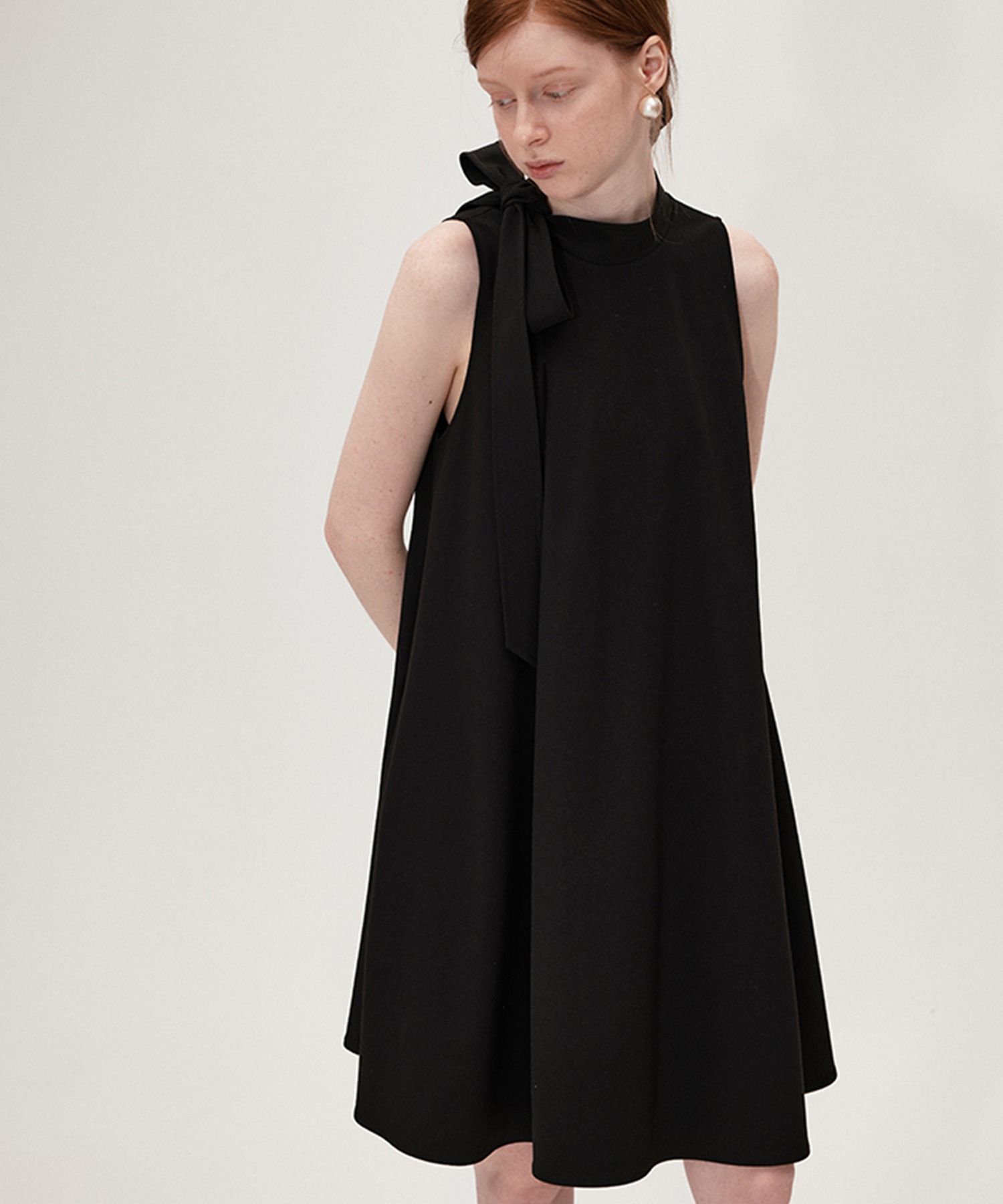 ショルダーリボン　ミニワンピース FX22L024【Fano Studios】 Fano Studios ショルダーリボンフレアミニワンピース ショルダーリボン