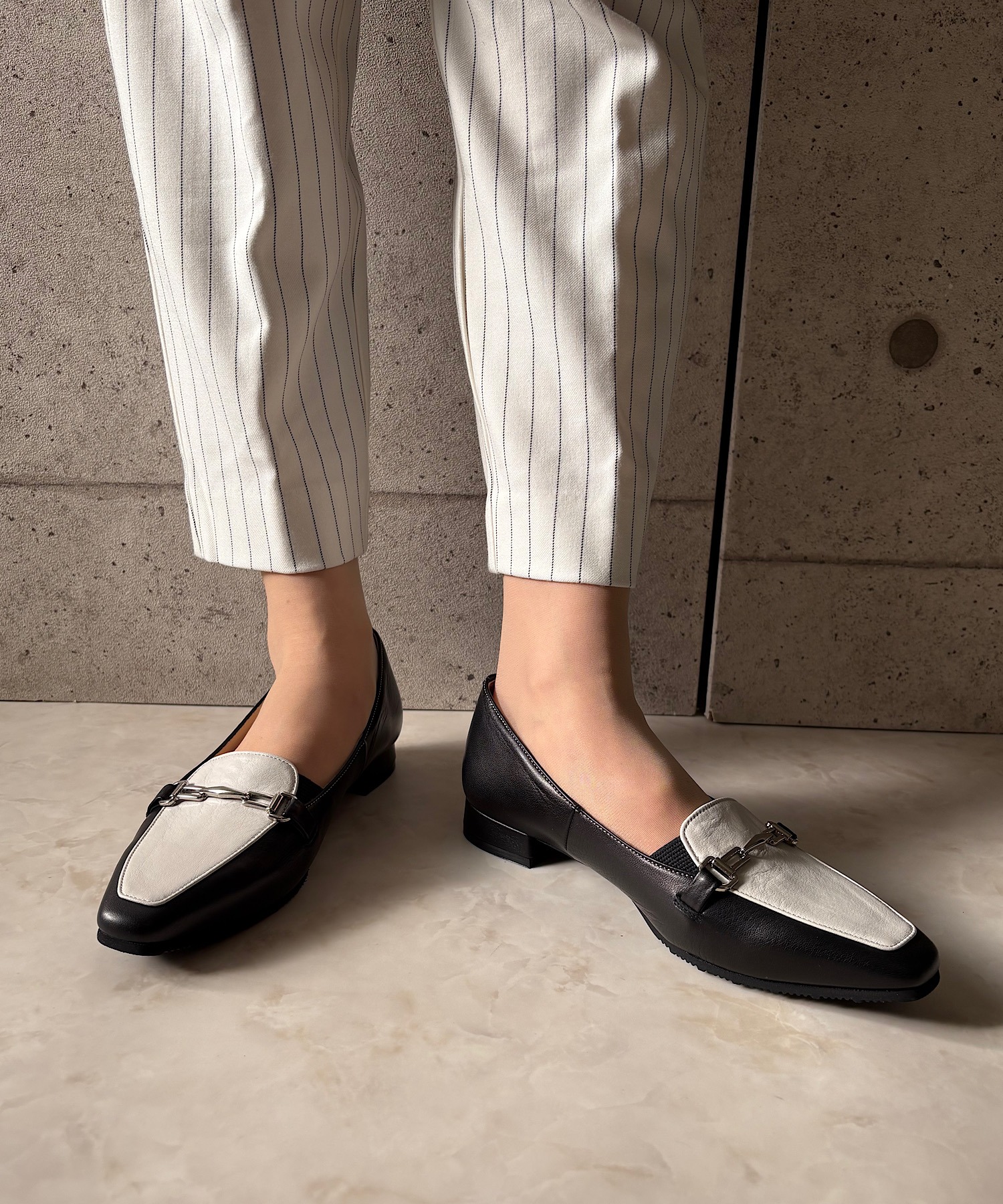 3E／日本製／本革】ローファーパンプス blanc/bleu│Jeffrey Campbell
