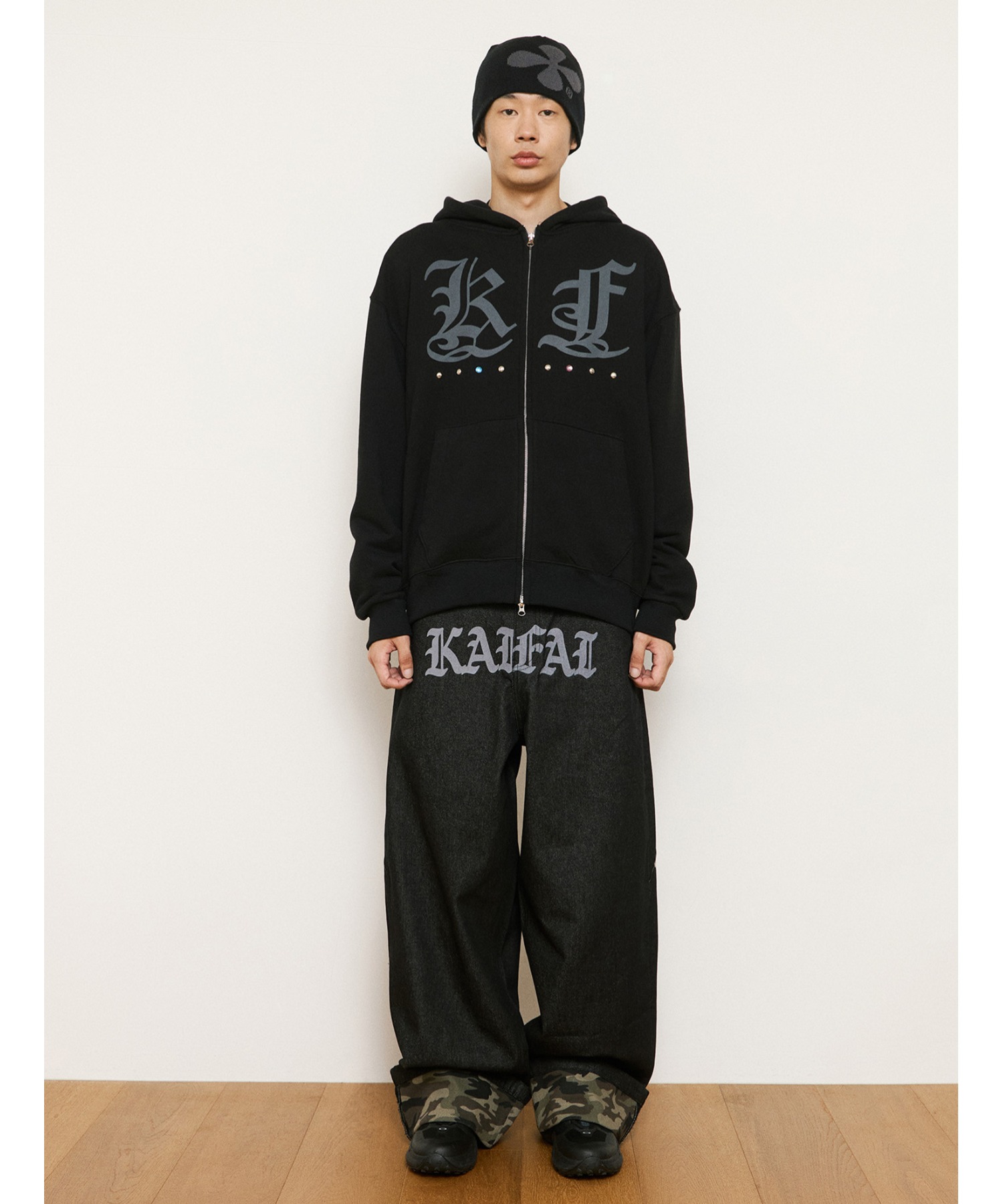 A'GEM/9 × .kom 『kaifai/カイファイ』 Glint Stud Hooded Zip-Up