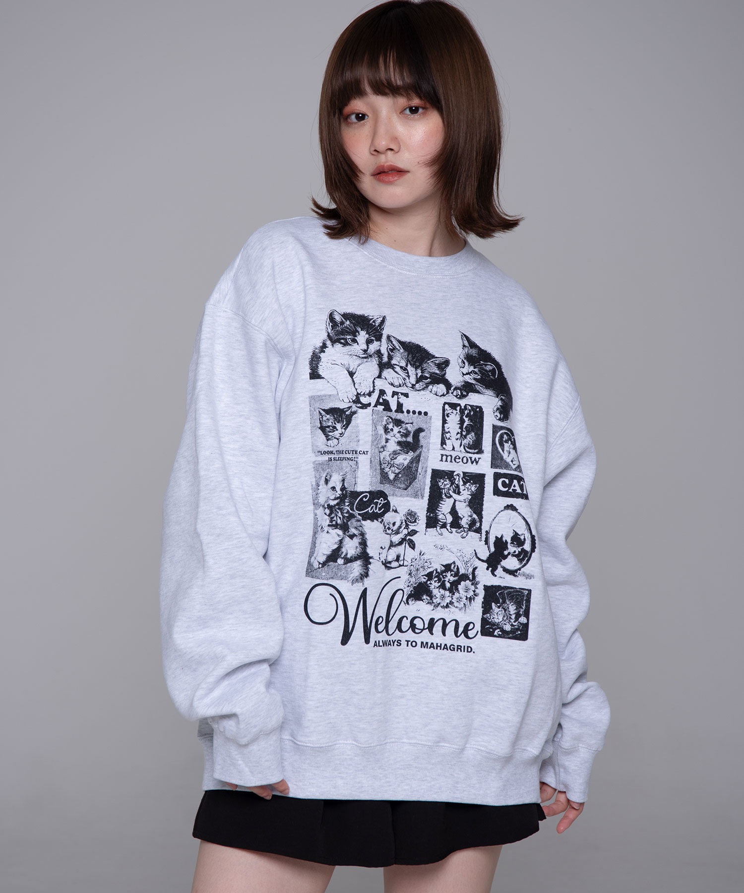 【mahagrid】24FW★ CAT COLLAGE SWEATSHIRT CAT COLLAGE SWEATSHIRT [LIGHT GREY] - MAHAGRID