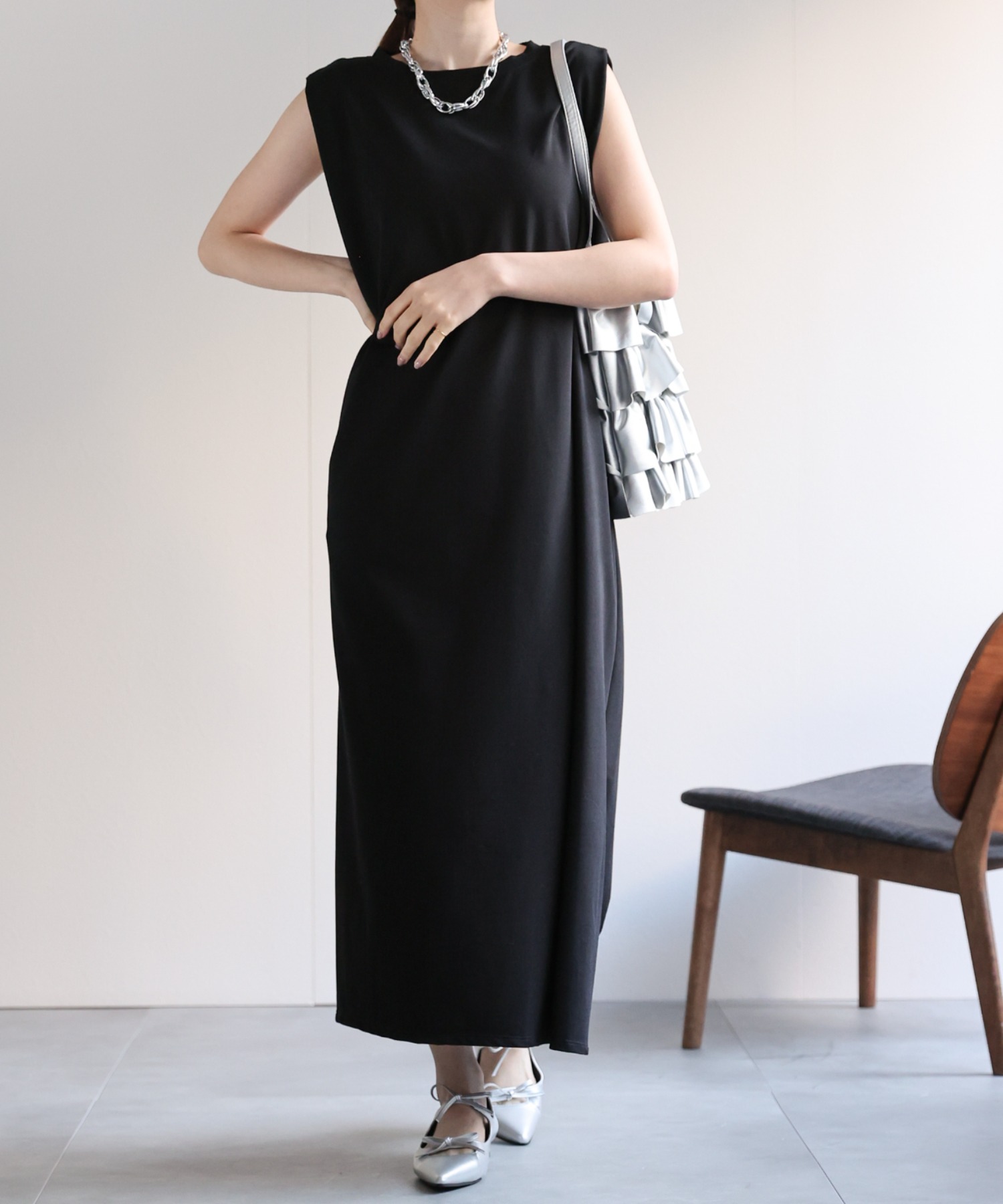 model：162cm 着用サイズ：F