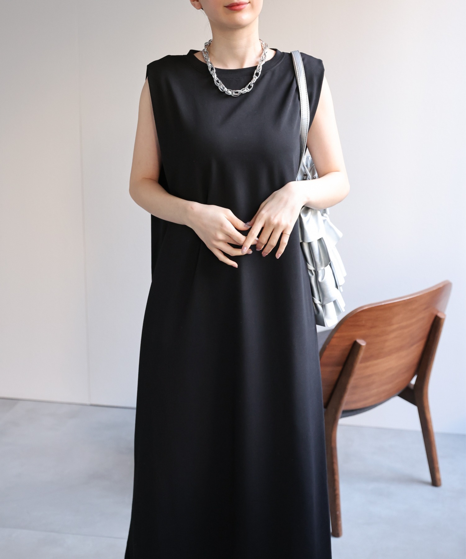 model：162cm 着用サイズ：F