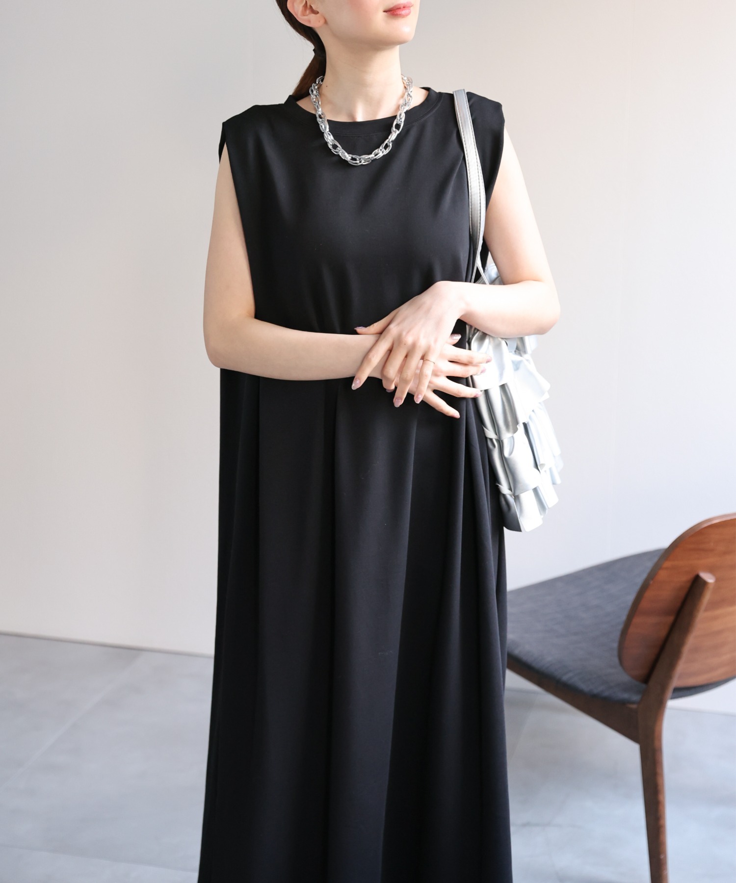 model：162cm 着用サイズ：F