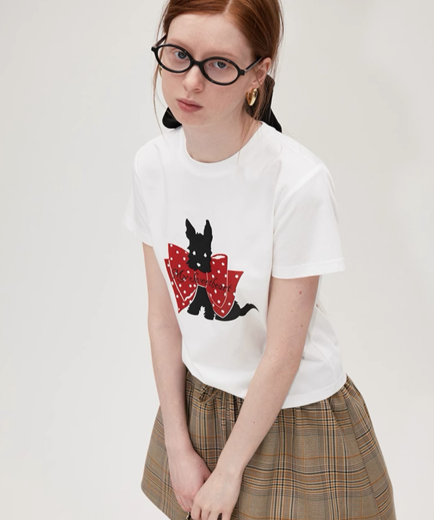 ラウンドネック ドッグリボン プリントTシャツ FX24S052【Fano