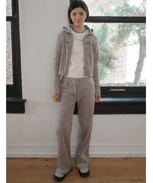 A'GEM/9 × .kom 『muah muah/ムーアムーア』 LOGO STITCH VELVET