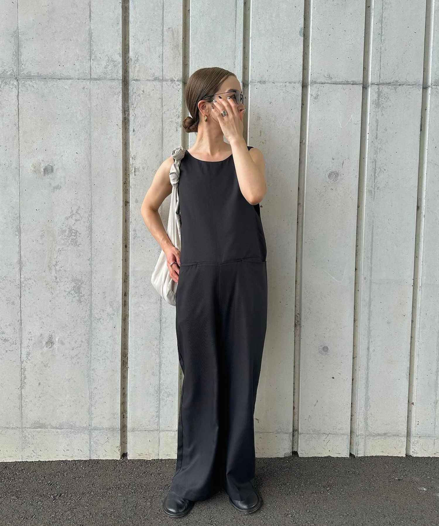 model：H159 着用サイズ：FREE