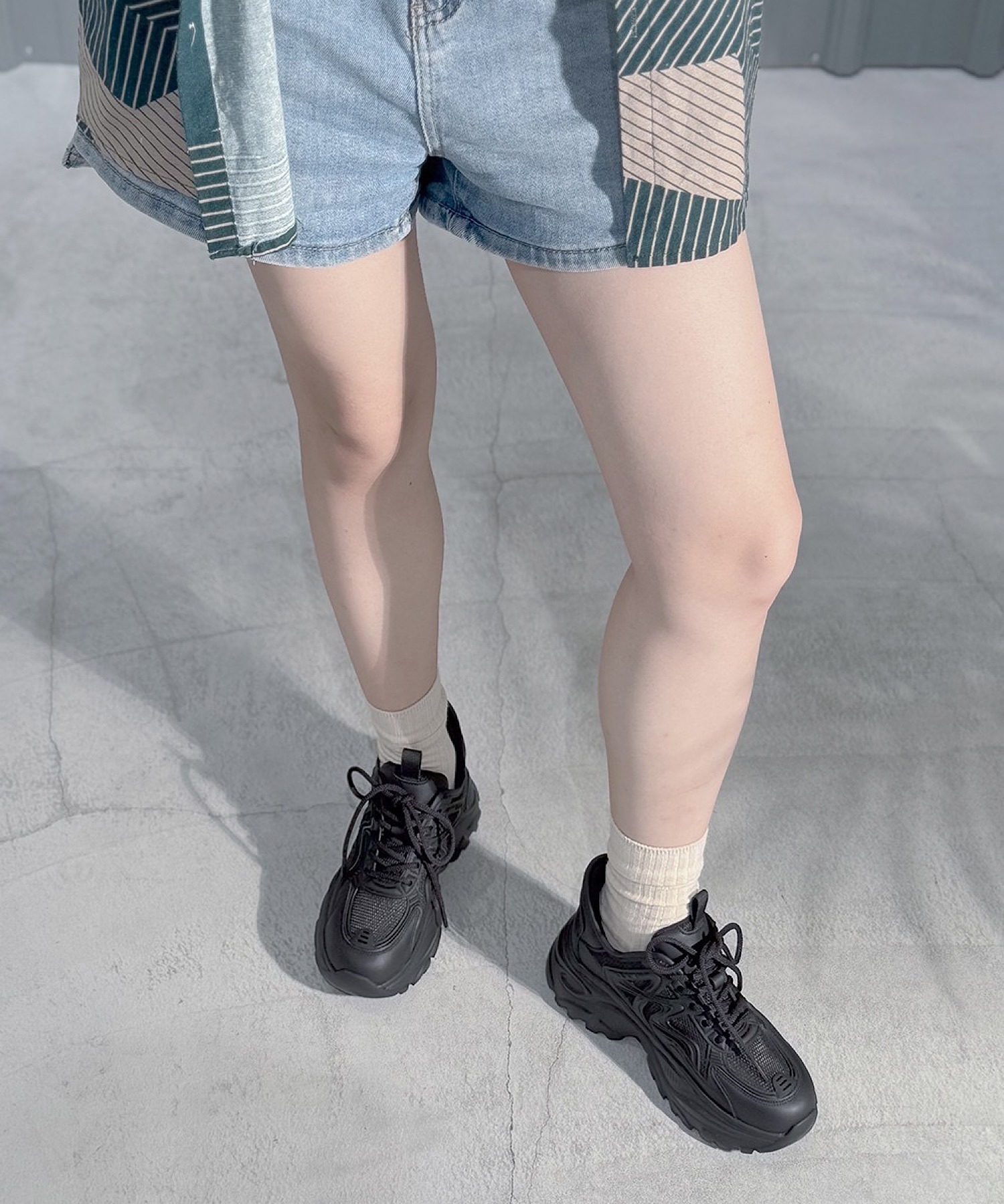 軽量/293g/厚底/5cm/カップインソール】厚底スニーカー ALL BLACK