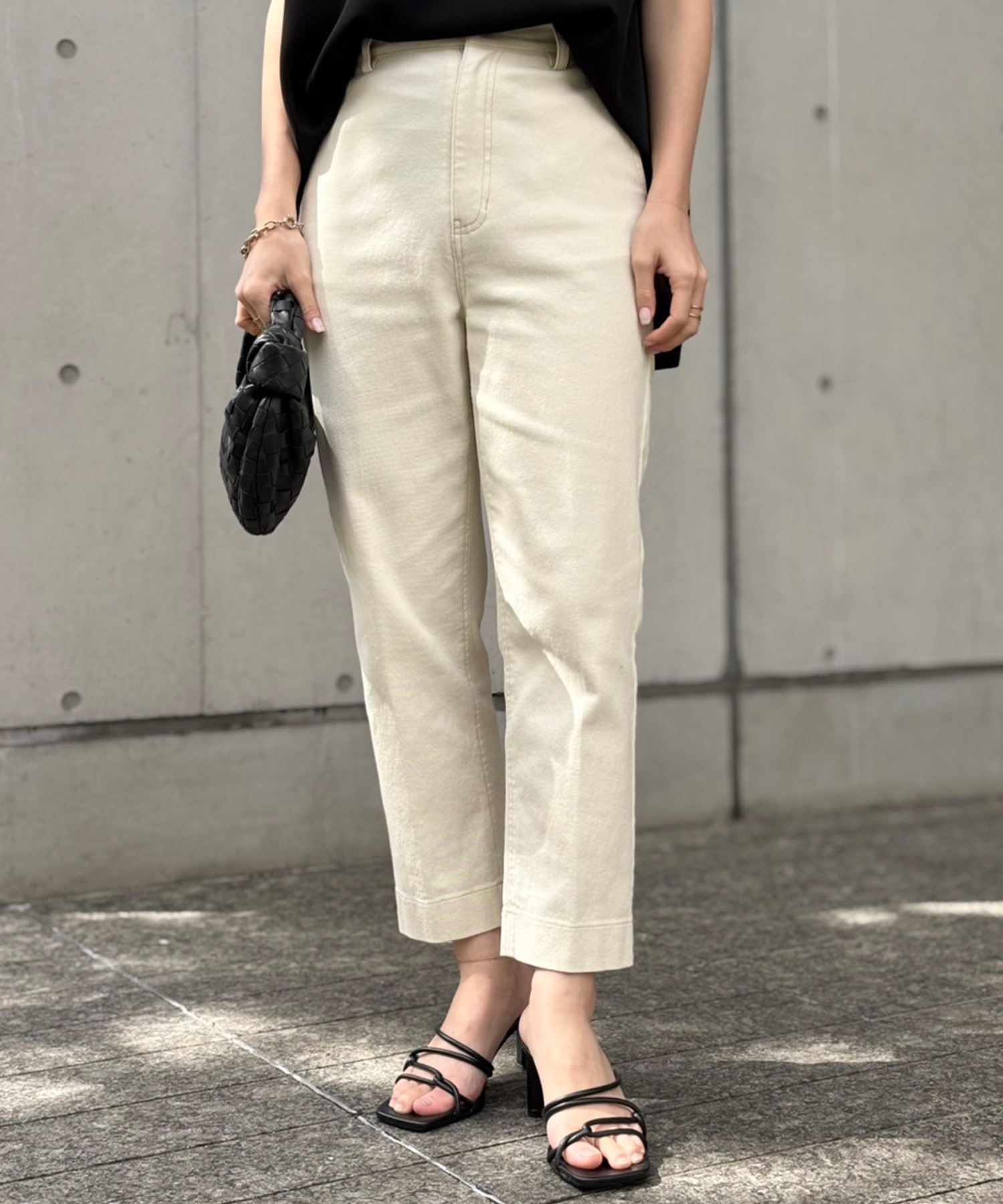 エンフォルド　テーパードデニムパンツ　美品 ストレッチデニムテーパードパンツ Emma Taylor│STYLEDOOR スタイルドア