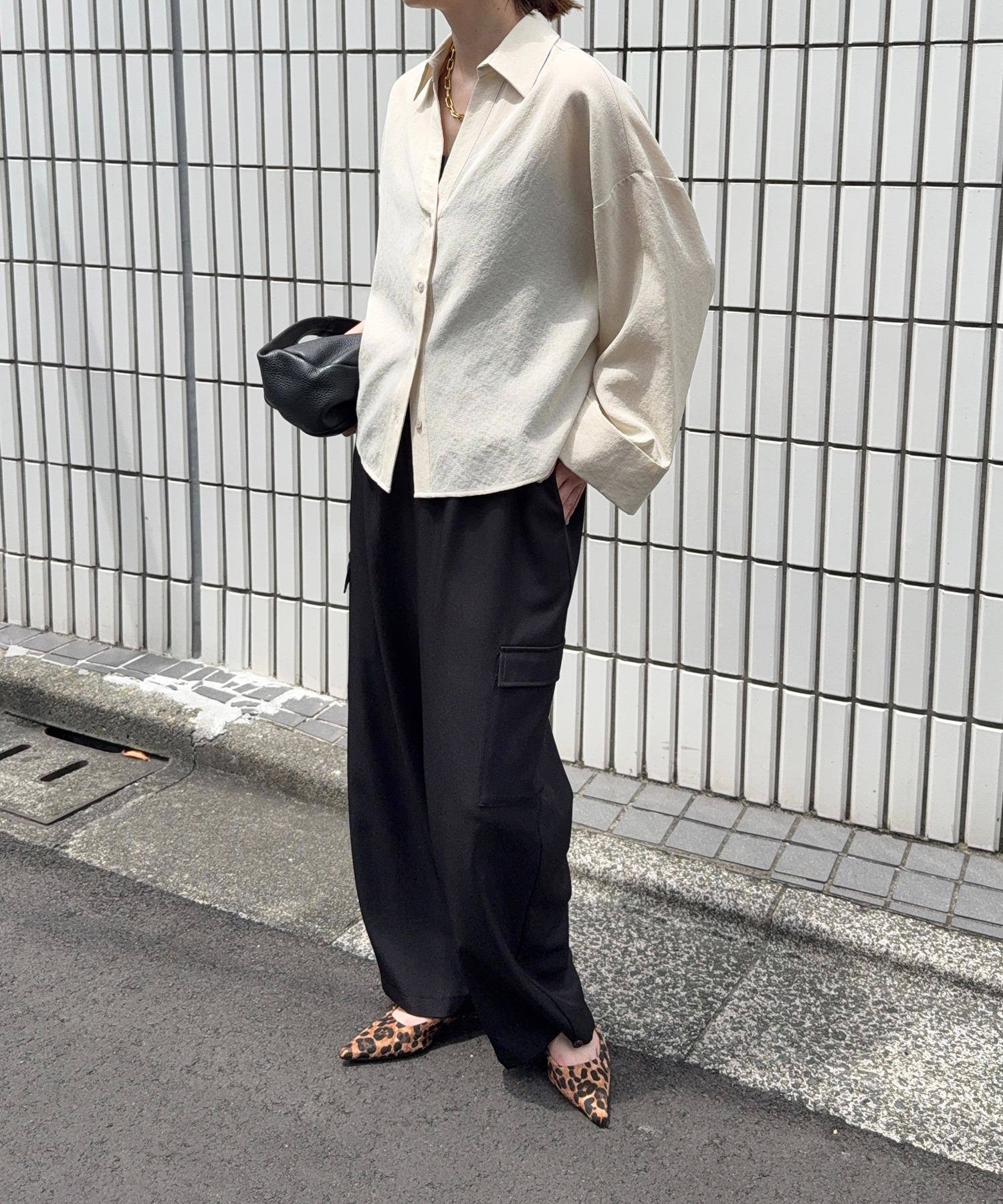 model：H166　着用サイズ：F