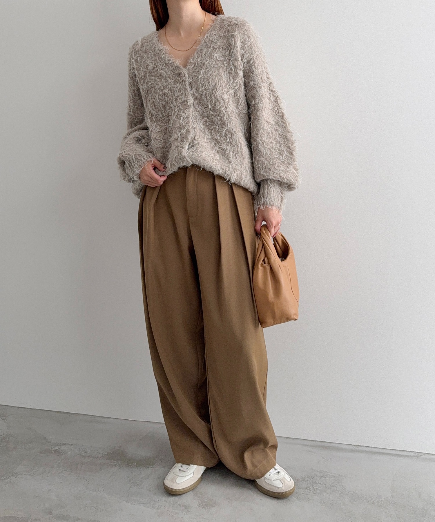 model：H166　着用サイズ：F