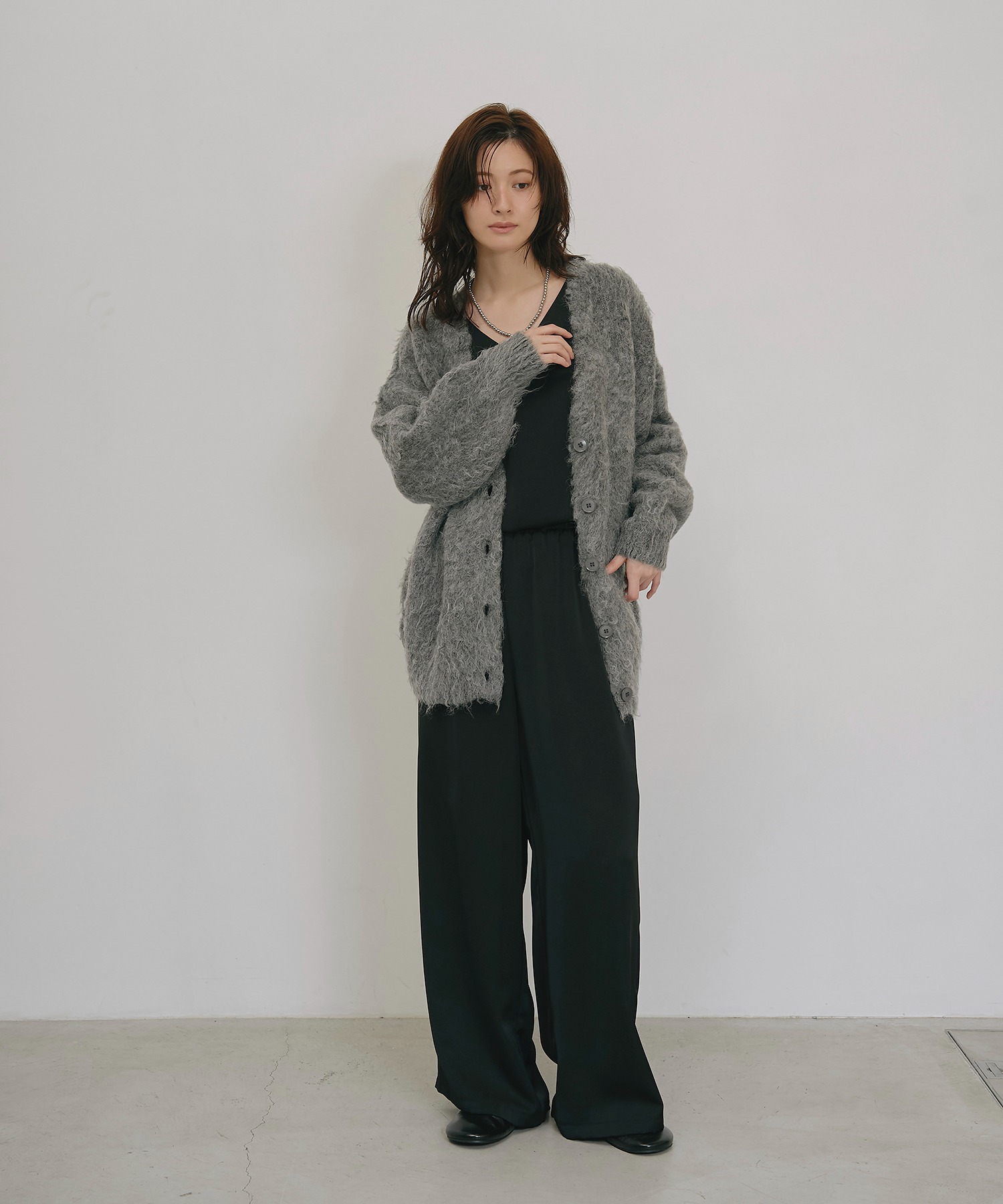 model：H166　着用サイズ：F