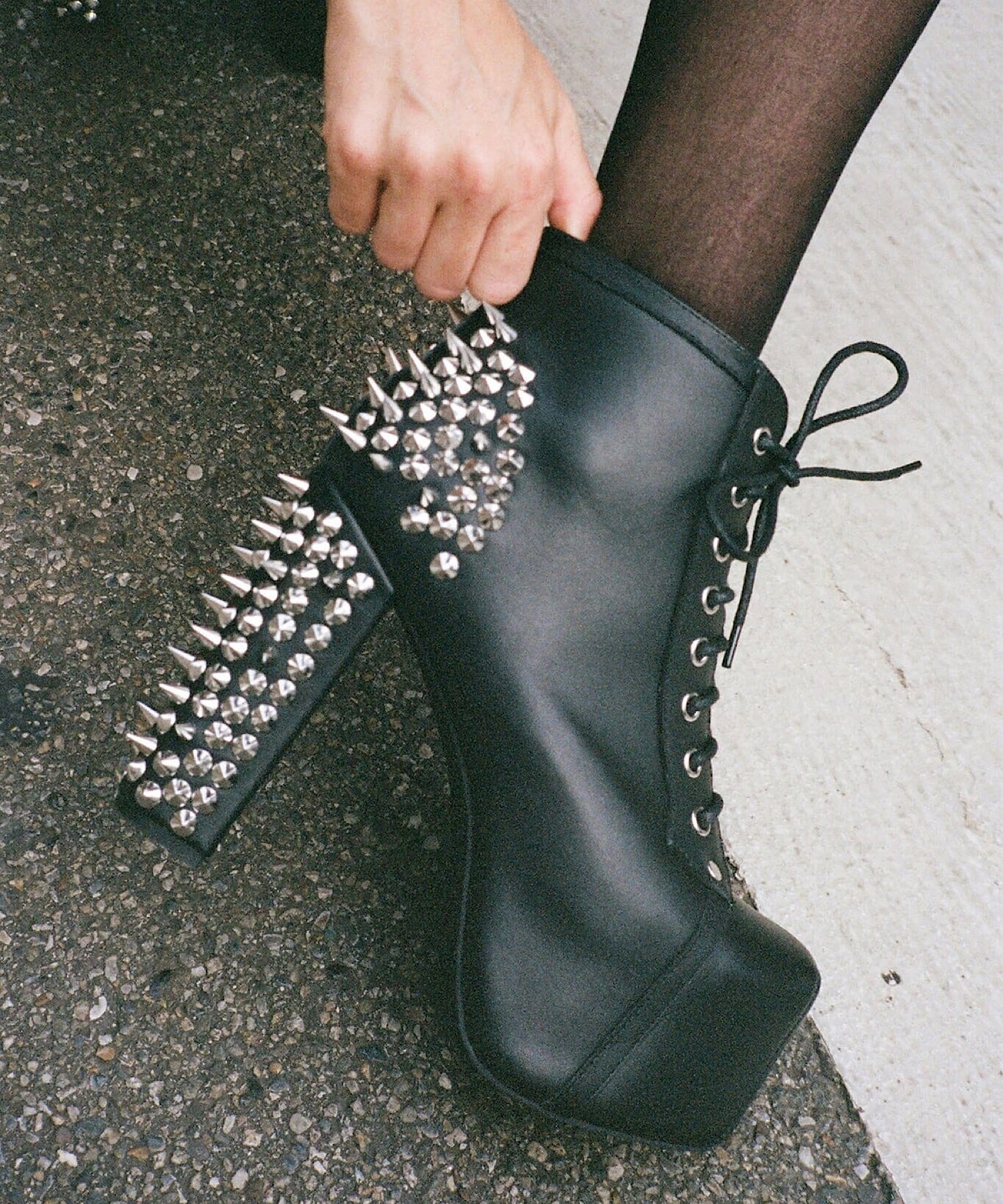 LITA スパイクブーツ Jeffrey Campbell│Jeffrey Campbell OFFICIAL ONLINE STORE （ ジェフリーキャンベル）OFFICIAL ONLINE STORE公式通販