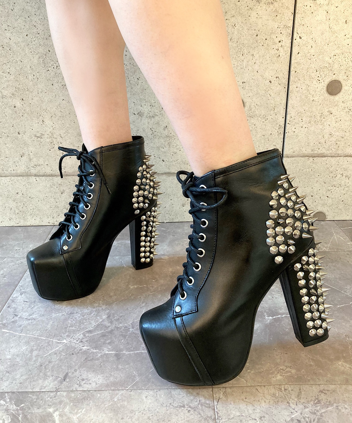 LITA スパイクブーツ Jeffrey Campbell│Jeffrey Campbell OFFICIAL