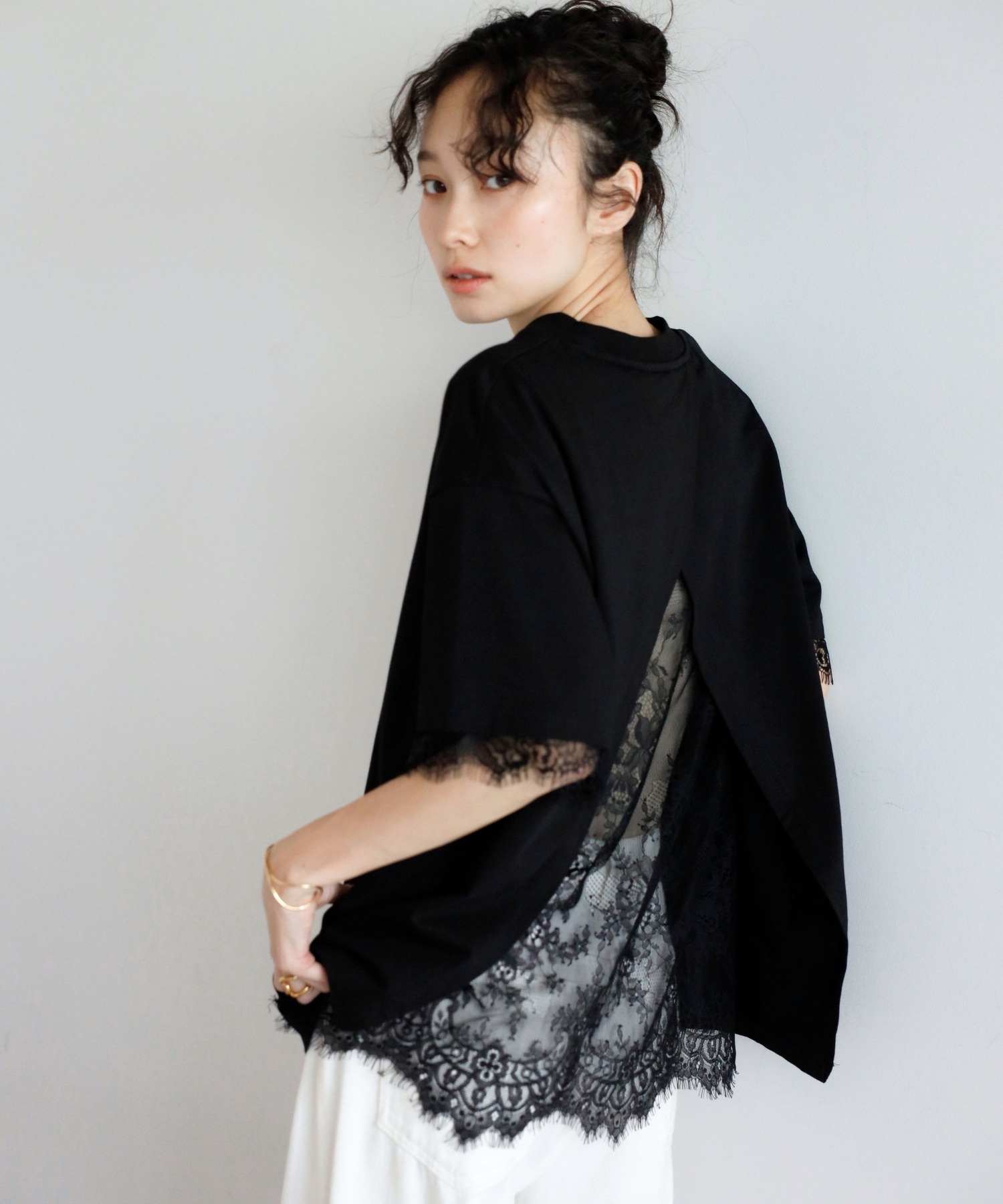 model：H161 着用サイズ：FREE