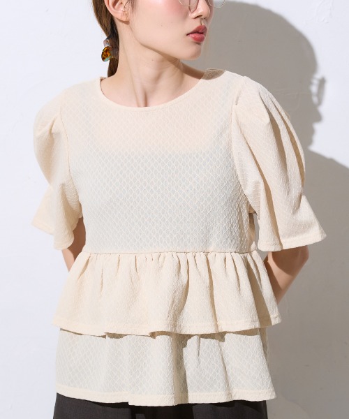 model：163cm / size：F